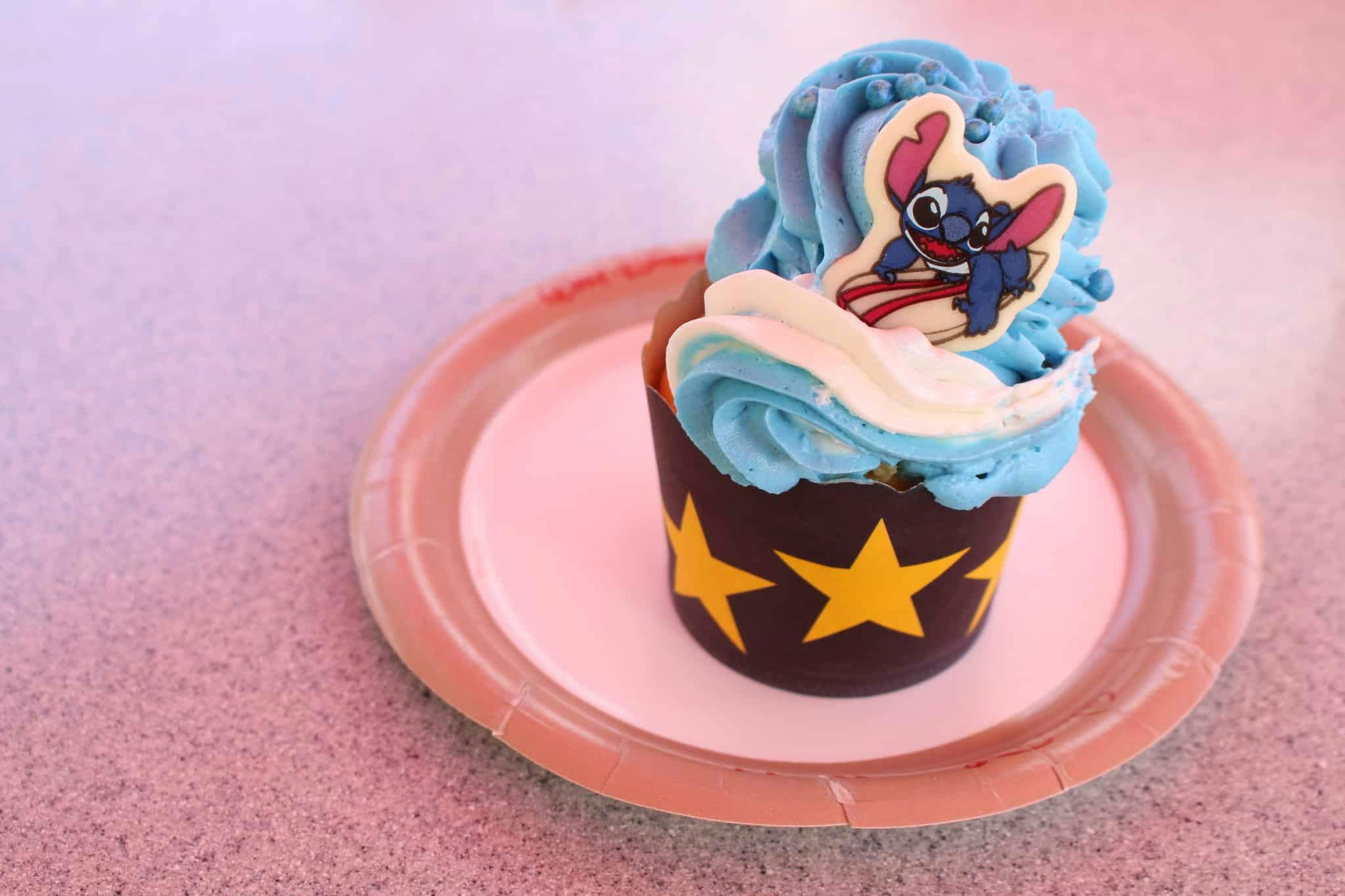 stitch cupcake
