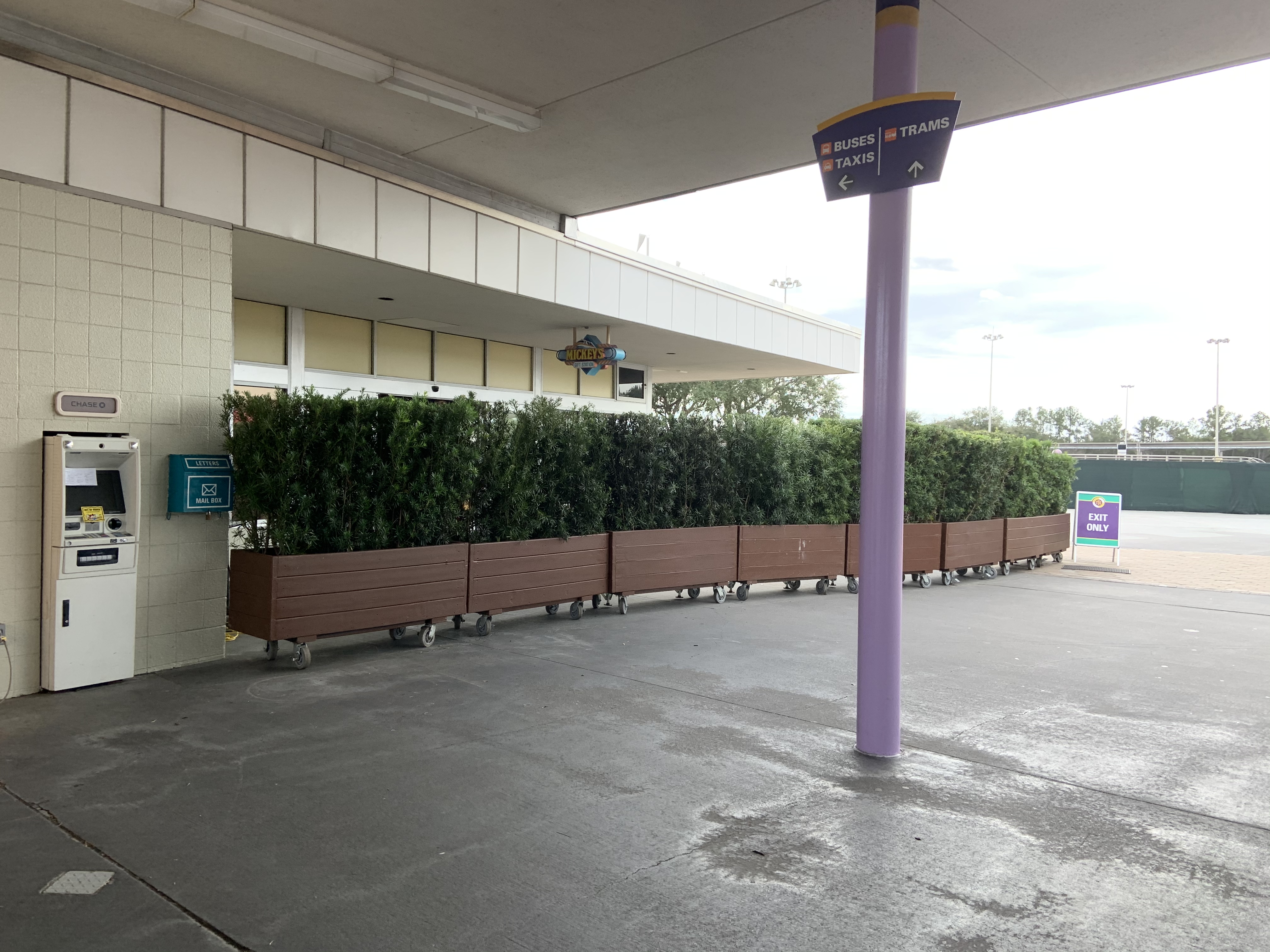 Mickey&rsquo;s Gift Station 1/19/20 1