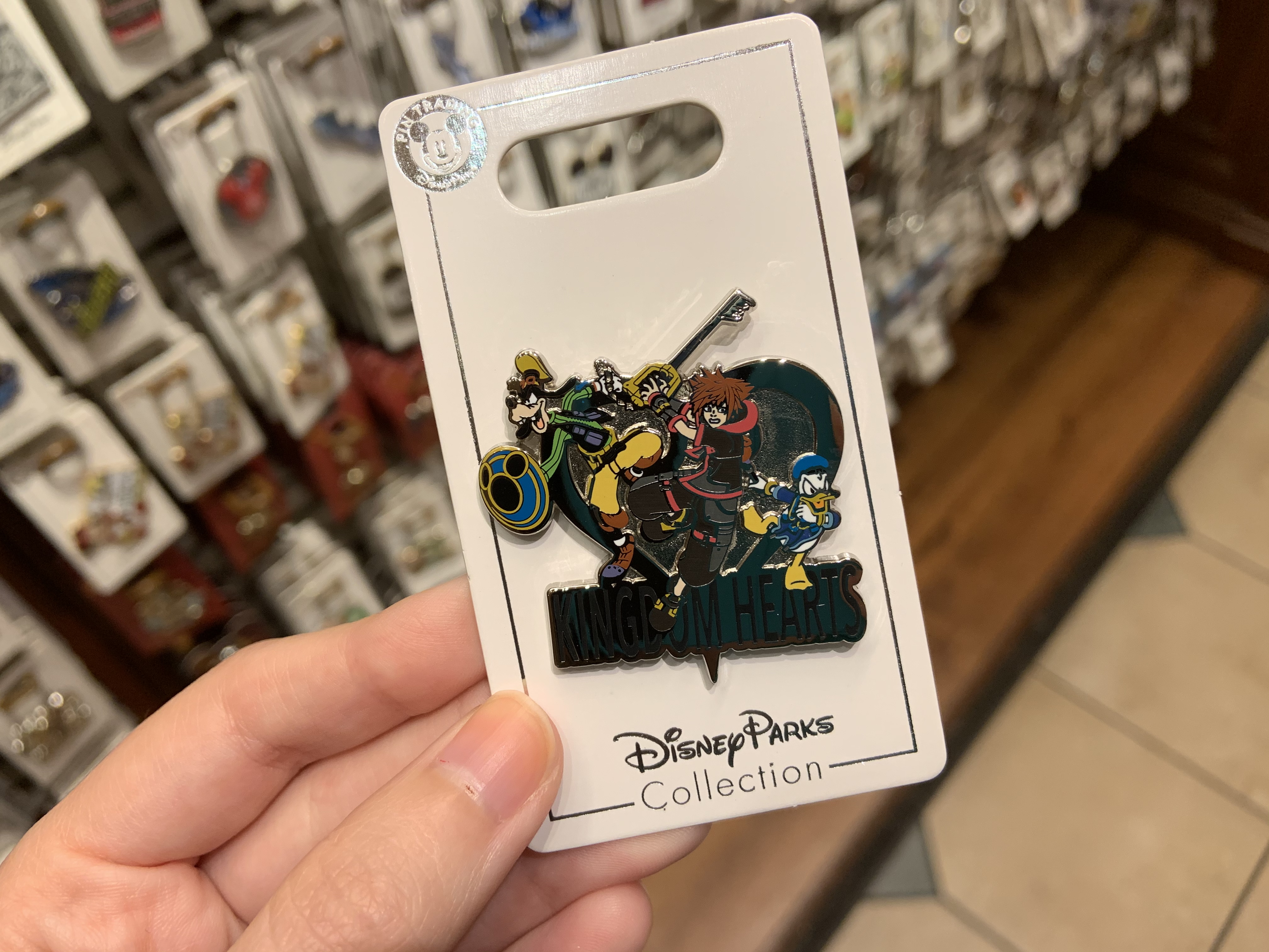 Disney Parks 2020 Kingdom Hearts Pin Sora Goofy Donald Trinity With Keyblade 