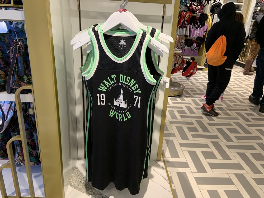 Green Basketball Jersey Clothes 1/22/20 11