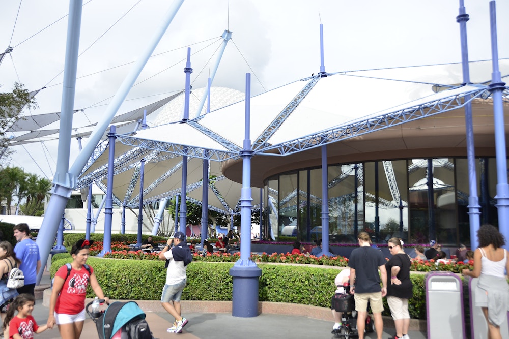 EPCOT Electric Umbrella Photo Tour 1.jpg?auto=compress%2Cformat&fit=scale&h=667&ixlib=php 1.2