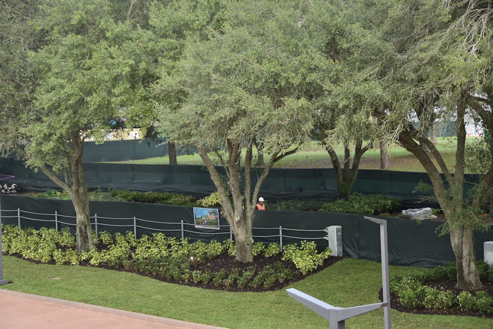 EPCOT Entrance Construction 1 14 20 plants.JPG?auto=compress%2Cformat&fit=scale&h=667&ixlib=php 1.2