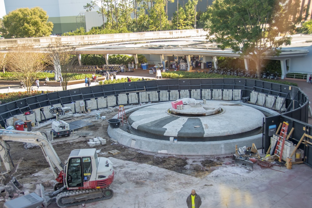 EPCOT Entrance Construction 1 20 20 Fountain.jpg?auto=compress%2Cformat&fit=scale&h=667&ixlib=php 1.2