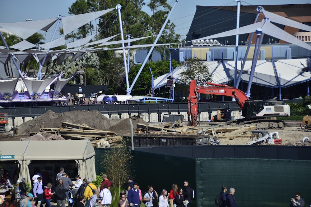 EPCOT Innoventions West Demolition 1 20 20 Beams.JPG?auto=compress%2Cformat&fit=scale&h=667&ixlib=php 1.2
