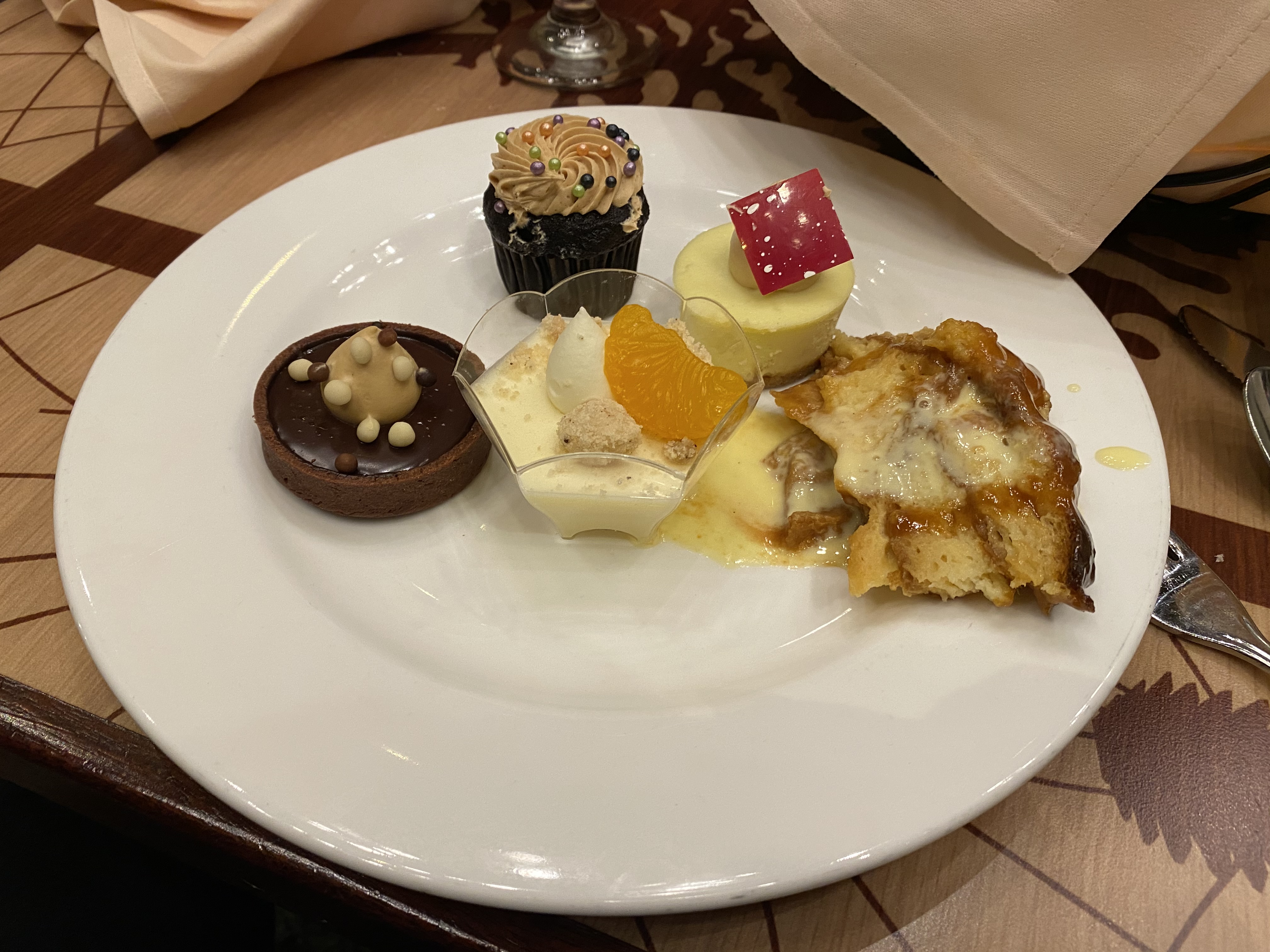 Storytellers cafe dining package WOC