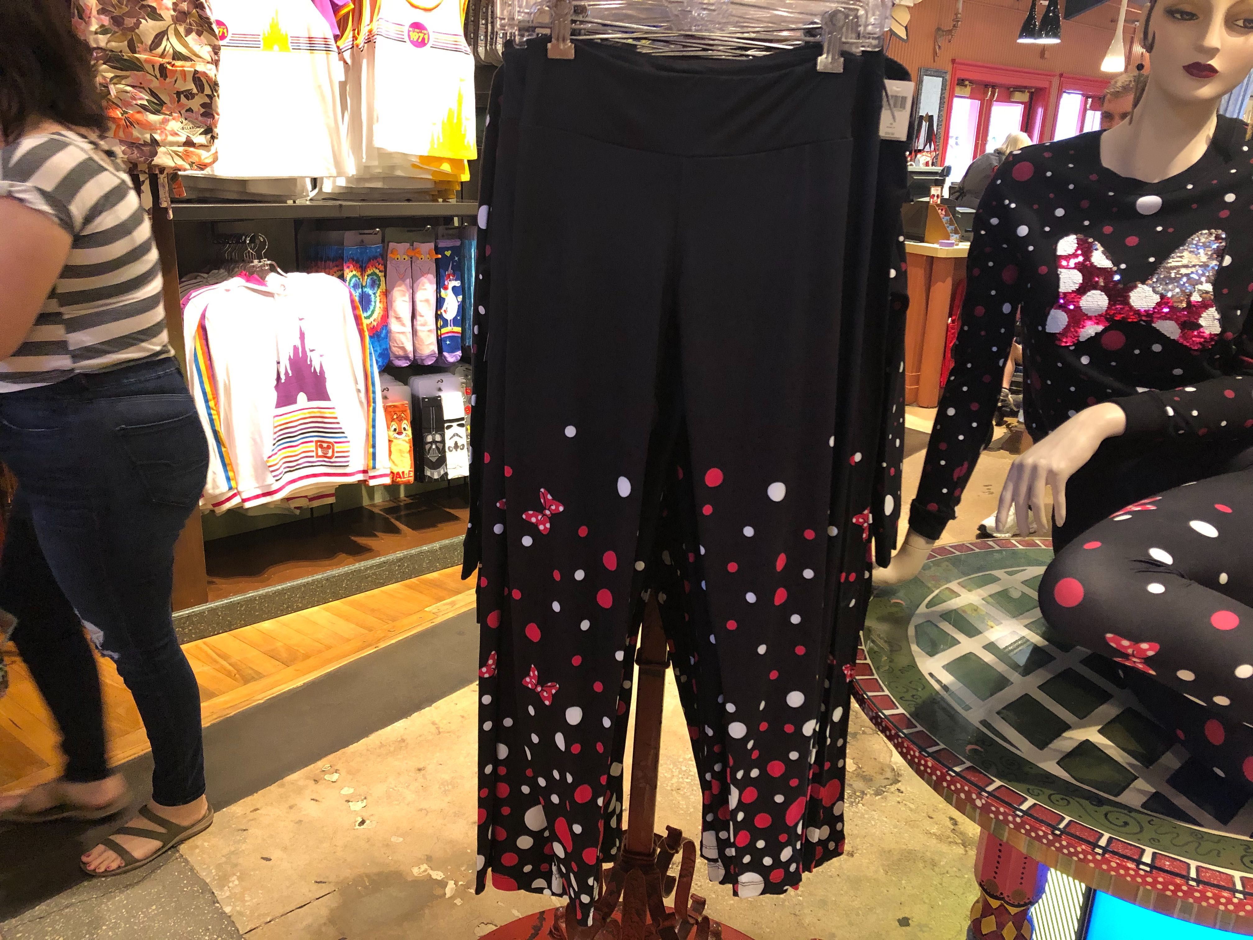 Rock The Dots Women's Polka Dots and Bows Leggings