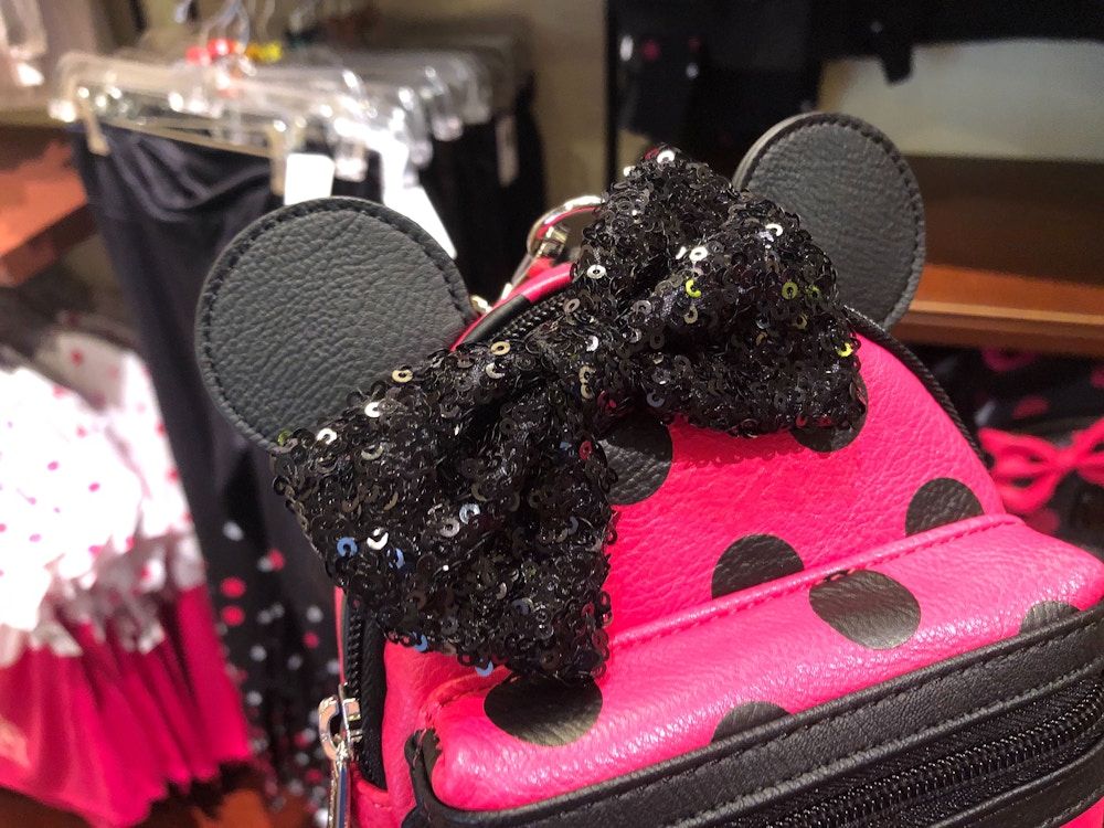 rock the dots Minnie loungefly