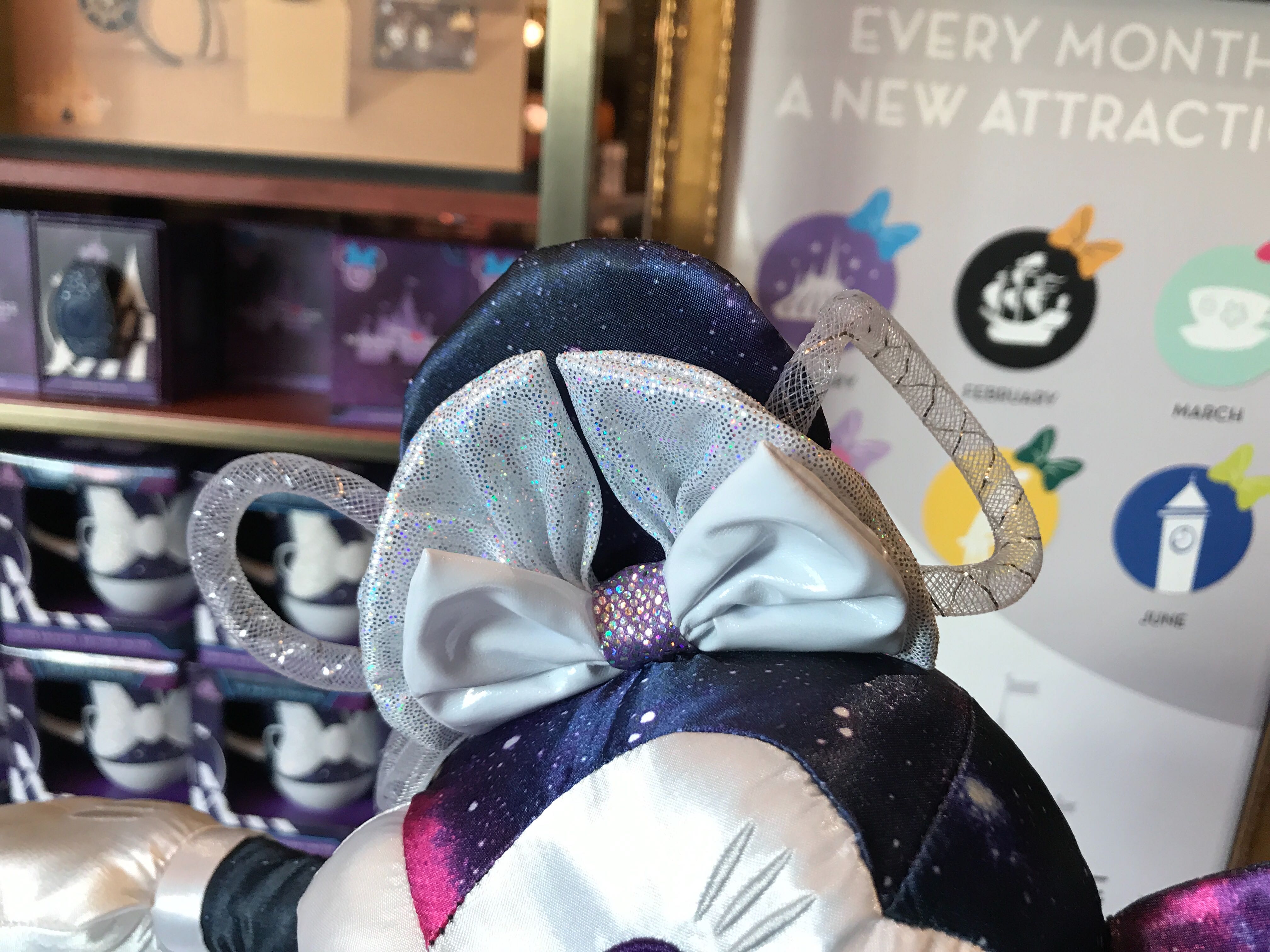 minnie mouse main attraction space mountain plush