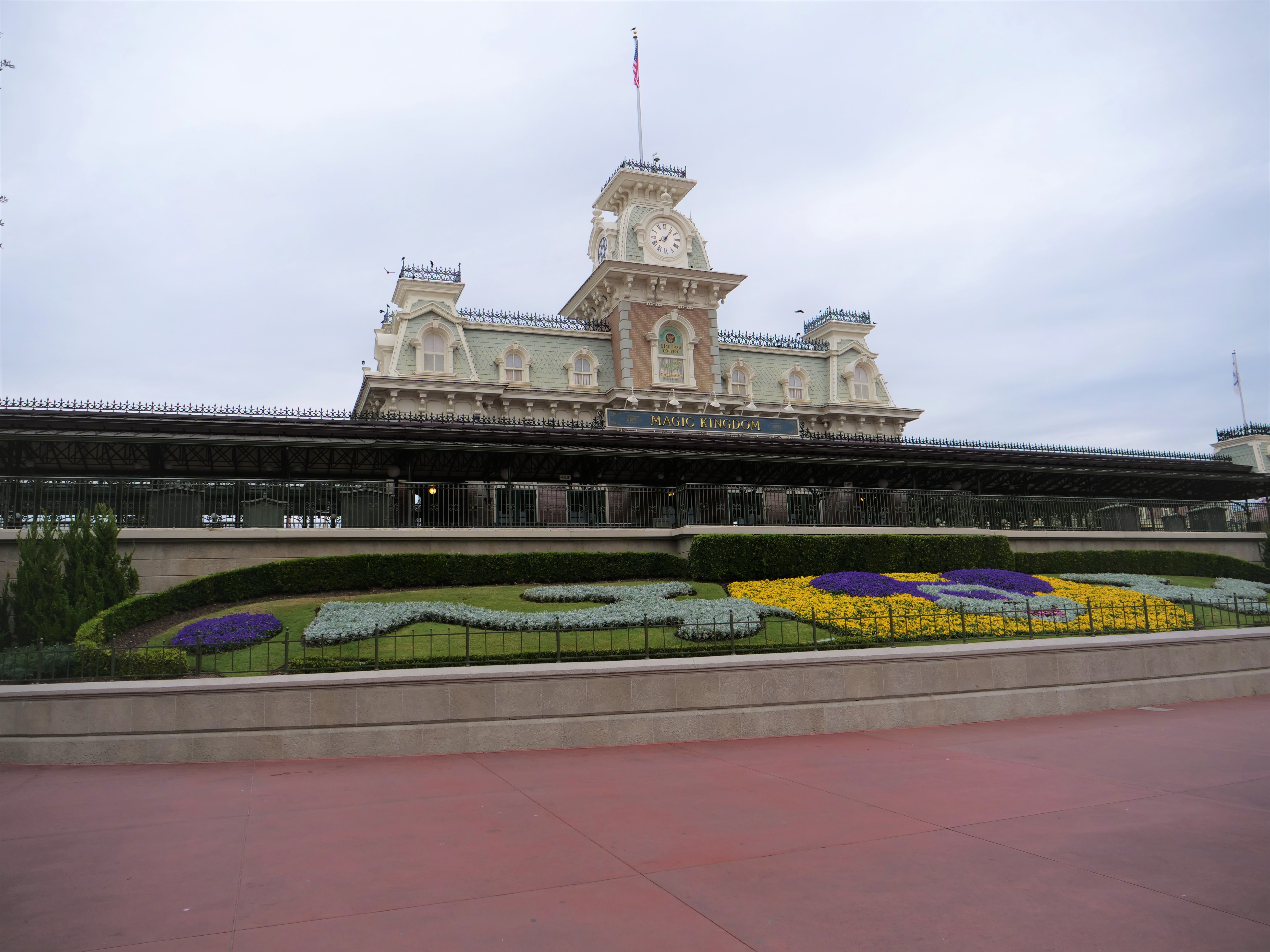 Magic Kingdom Entrance With No Train At Station