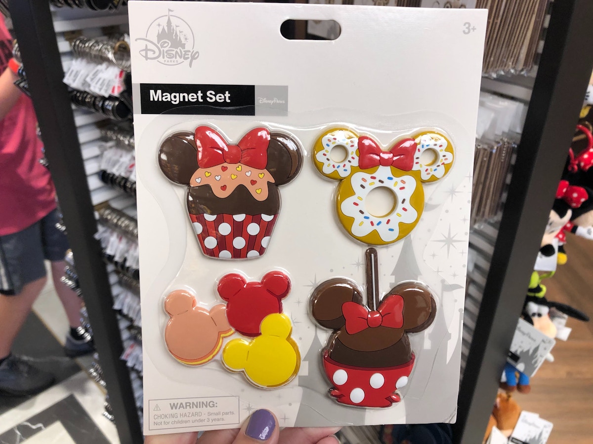 Minnie Mouse Dessert Themed Magnet Set