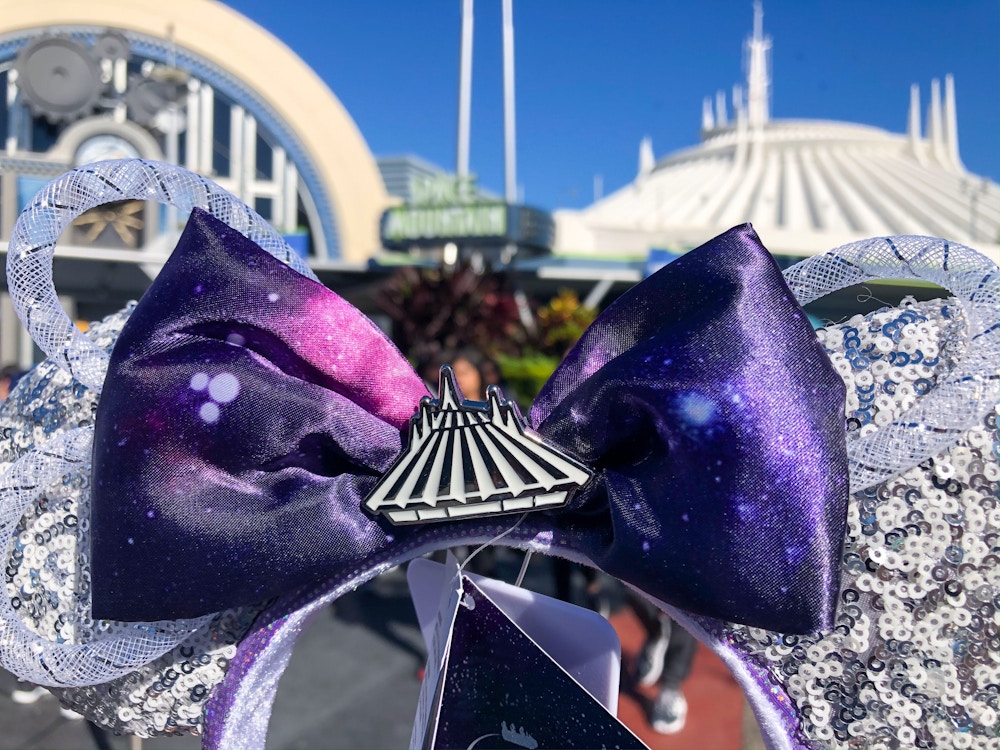 Minnie Mouse The Main Attraction Space Mountain Ears January2020InHand MK 6.jpg?auto=compress%2Cformat&fit=scale&h=750&ixlib=php 1.2