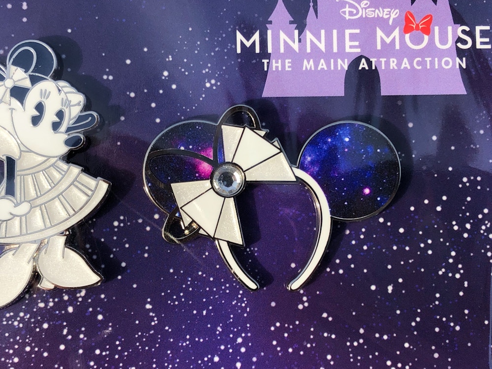 Minnie Mouse The Main Attraction Space Mountain Pin Set January 2020 1.jpg?auto=compress%2Cformat&fit=scale&h=750&ixlib=php 1.2