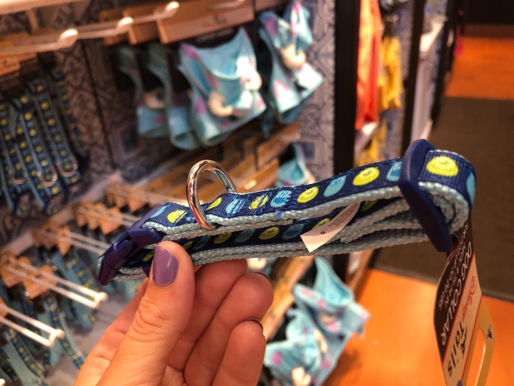 tails monsters inc collar