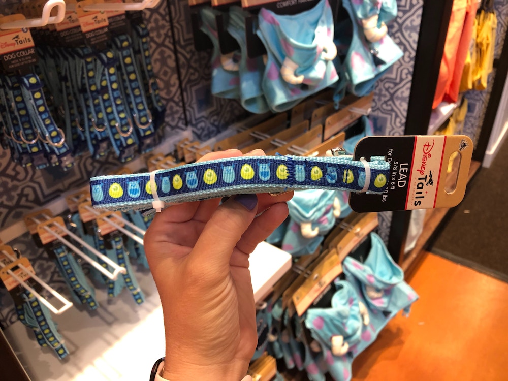 tails monsters inc leash