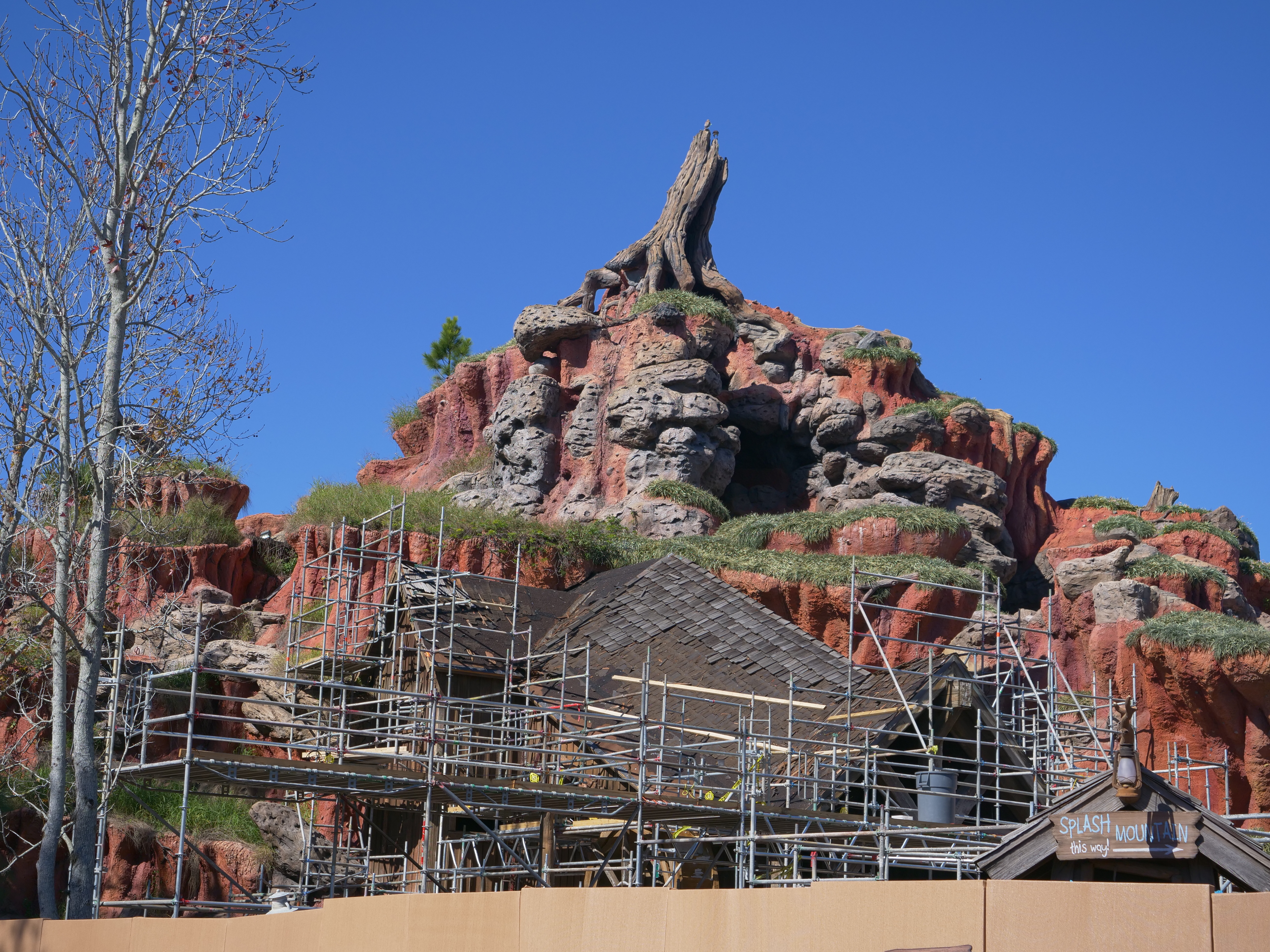 PHOTOS Splash Mountain Undergoing Significant Exterior Work During