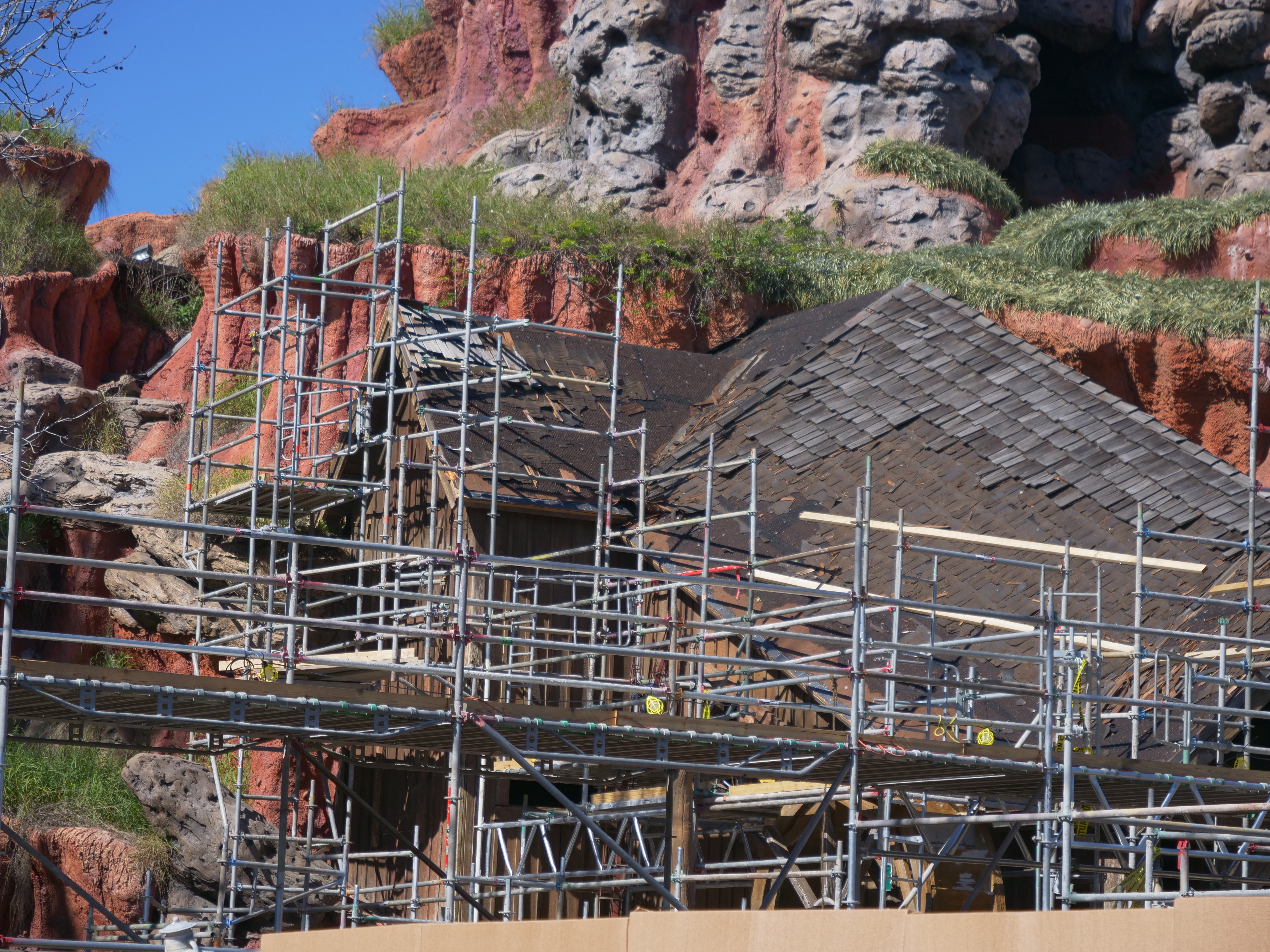 Splash Mountain Refurbishment Roof Shingle Work