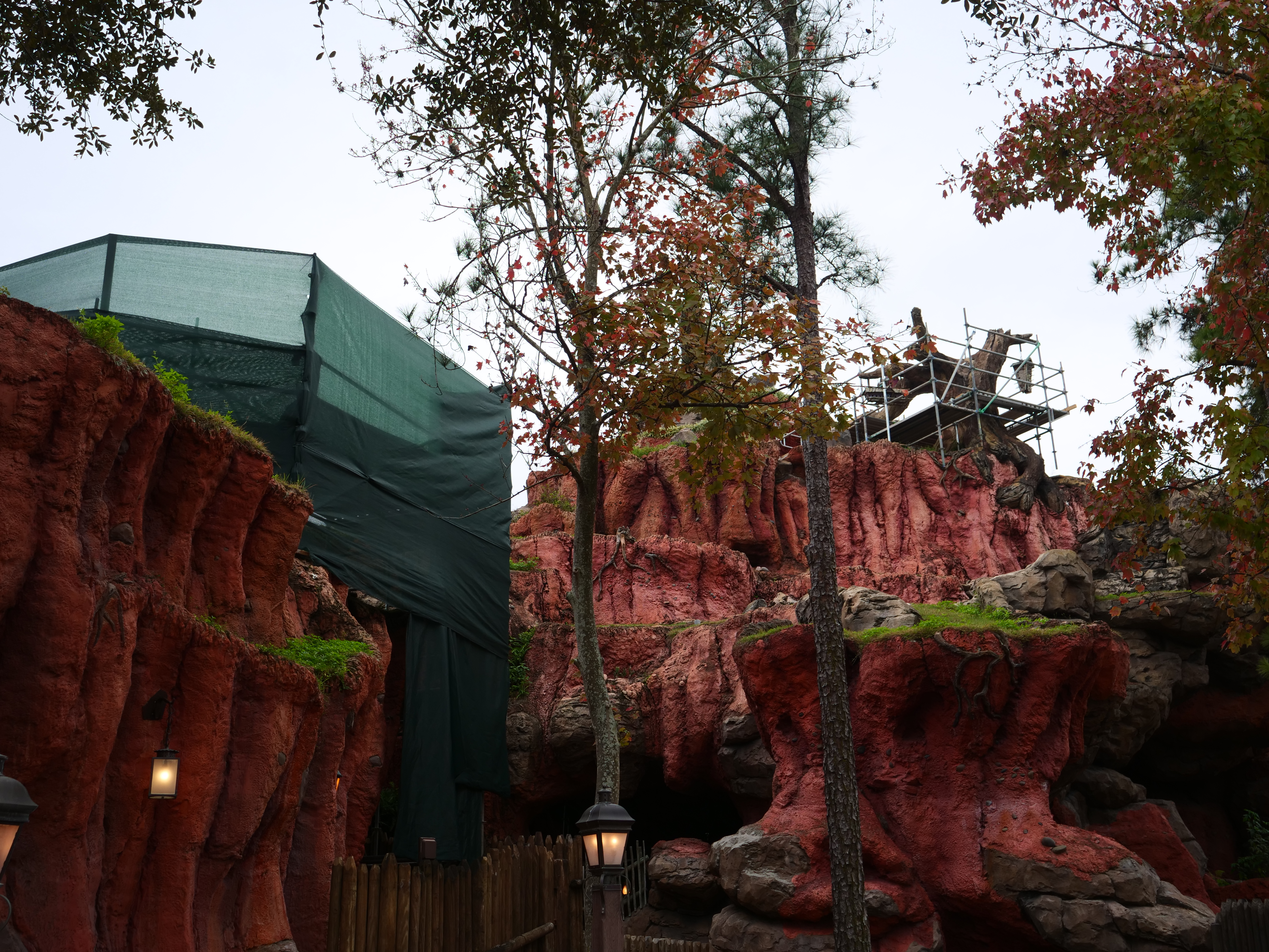 Splash Mountain Refurbishment