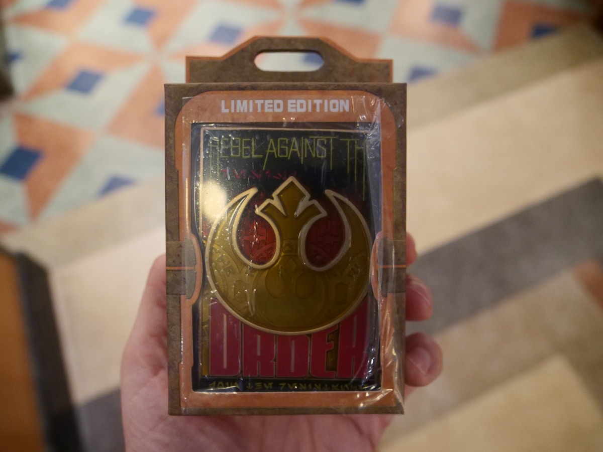 Star Wars Rise of the Resistance Pin