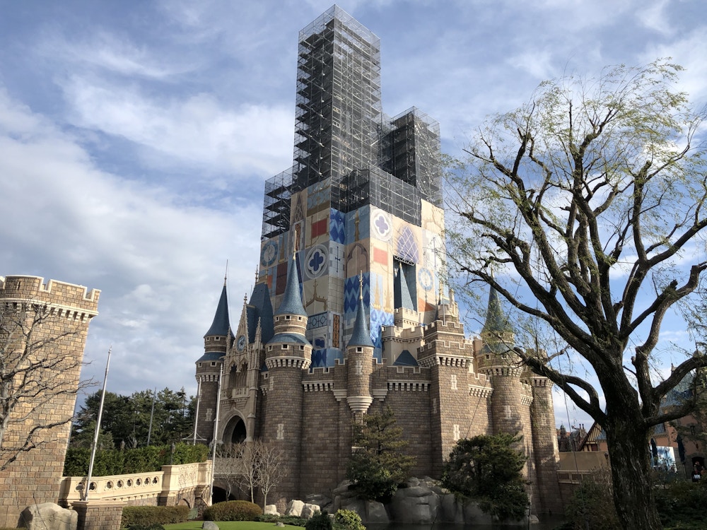 TDL CastleUpdate010620 5.jpeg?auto=compress%2Cformat&fit=scale&h=750&ixlib=php 1.2