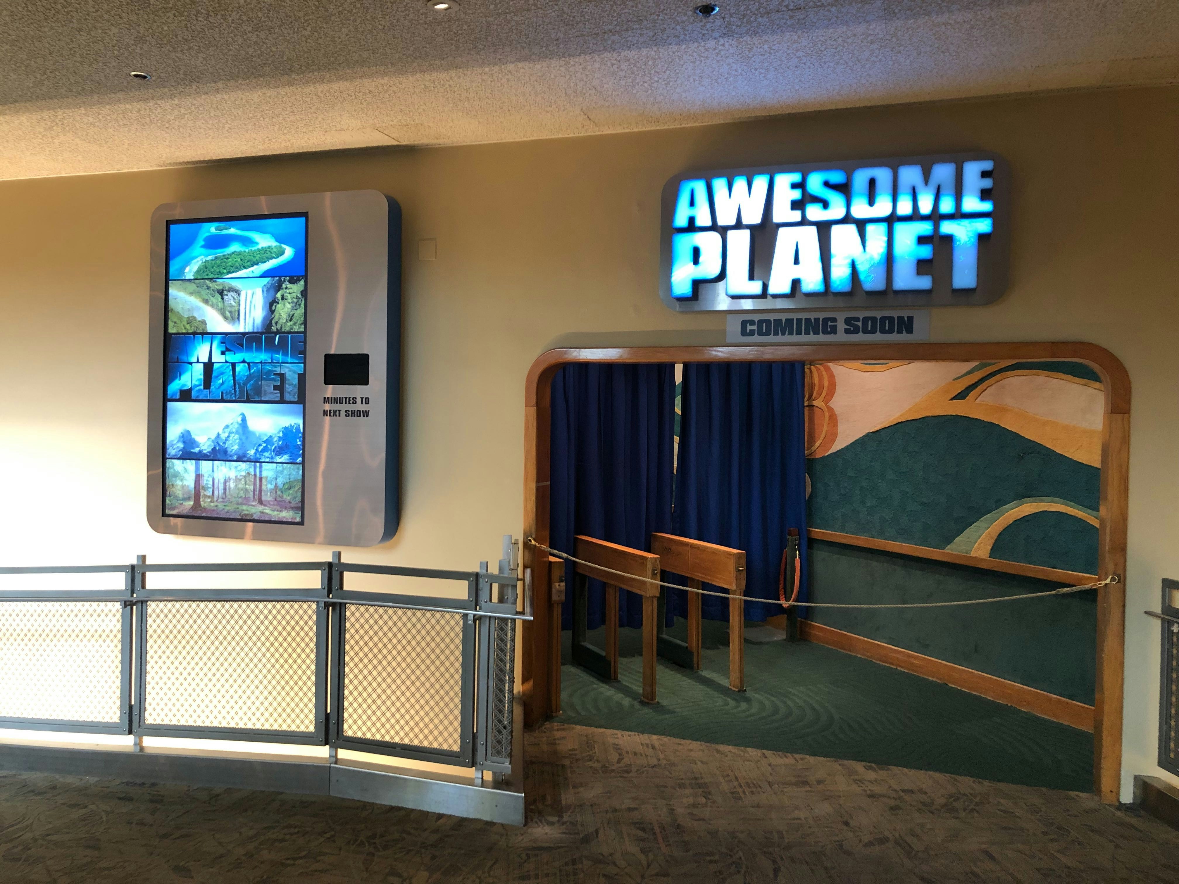 PHOTOS, VIDEO: New Awesome Planet Video Screen and Illuminated Entrance ...