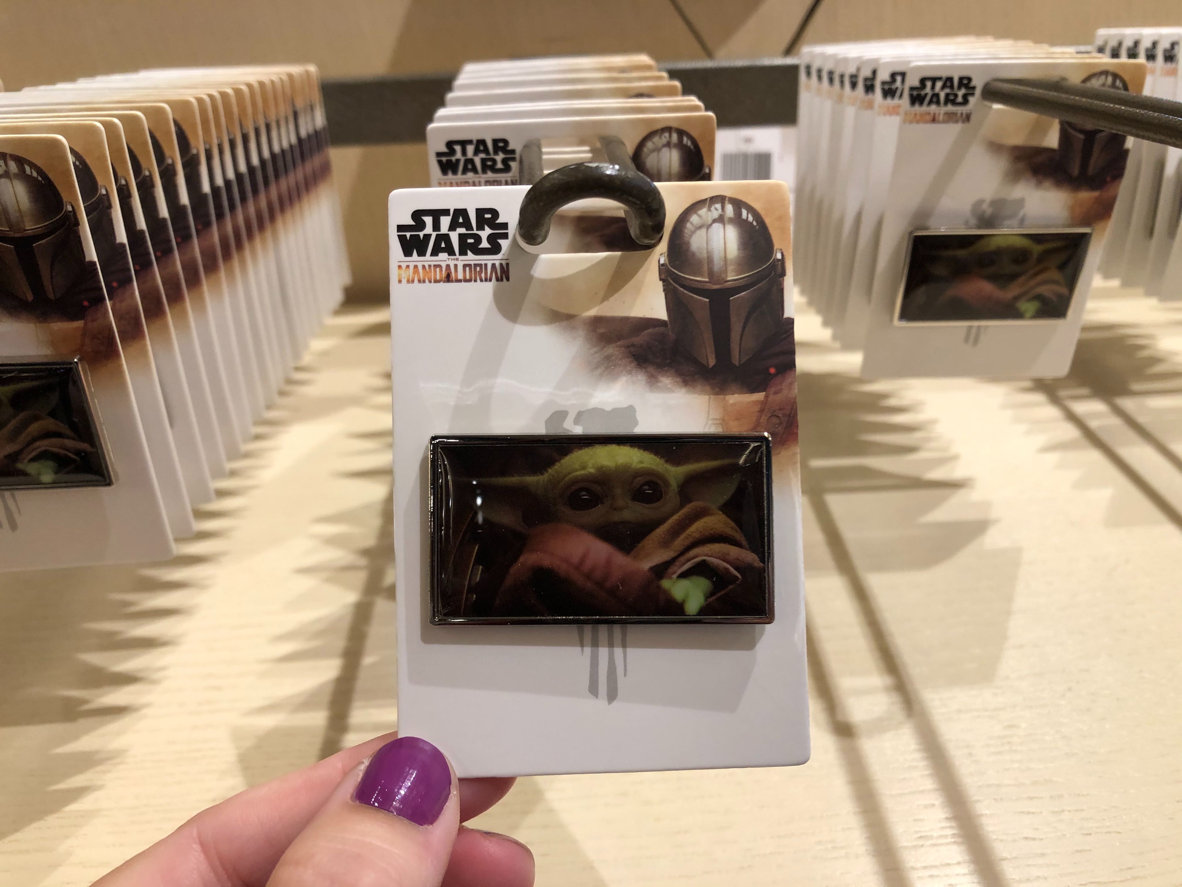 baby yoda pin