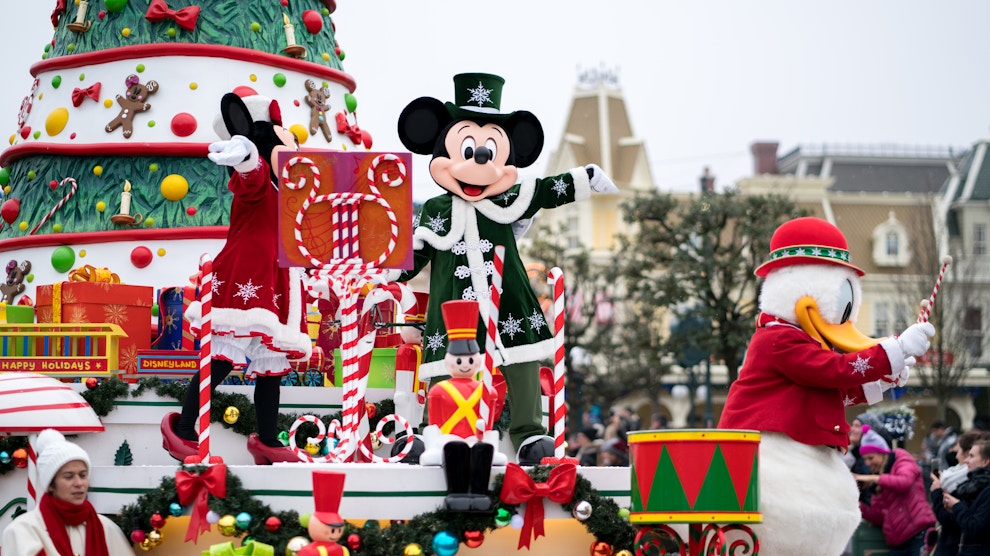 New Christmas and Daytime Parades Announced for Disneyland Paris - WDW News Today
