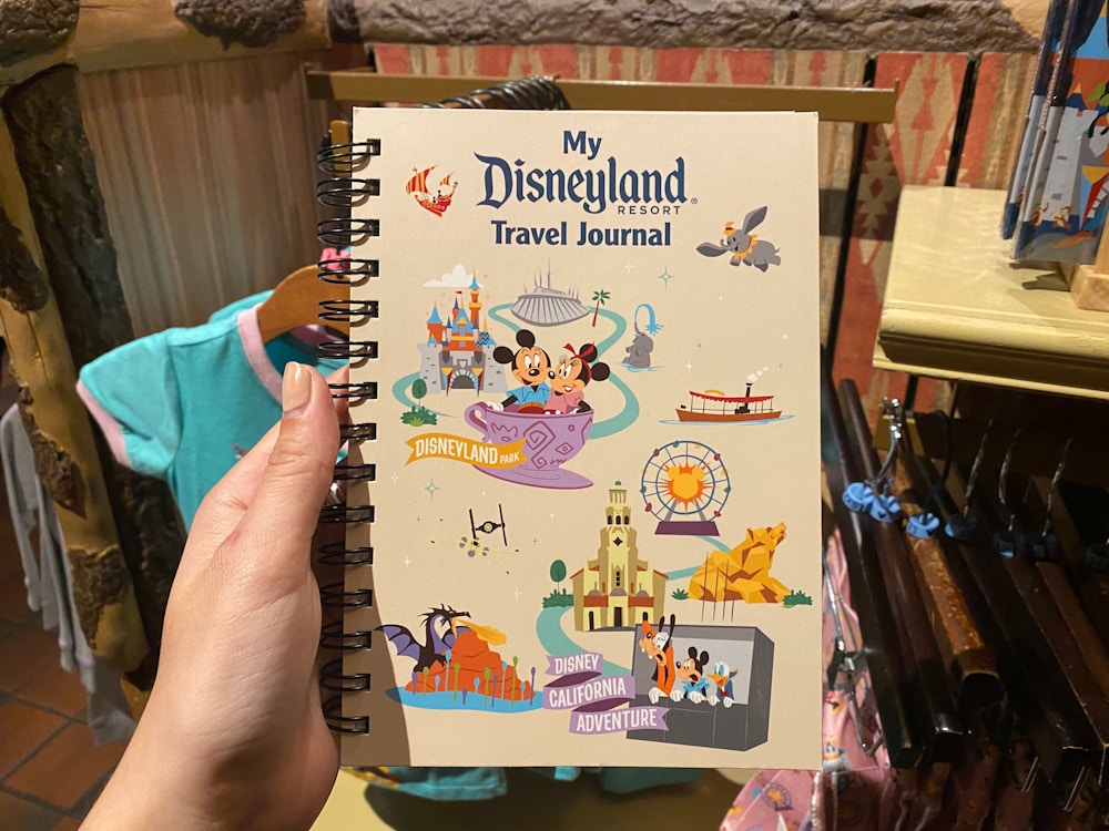 disneyland resort park life collection travel journal 2.jpg?auto=compress%2Cformat&fit=scale&h=750&ixlib=php 1.2