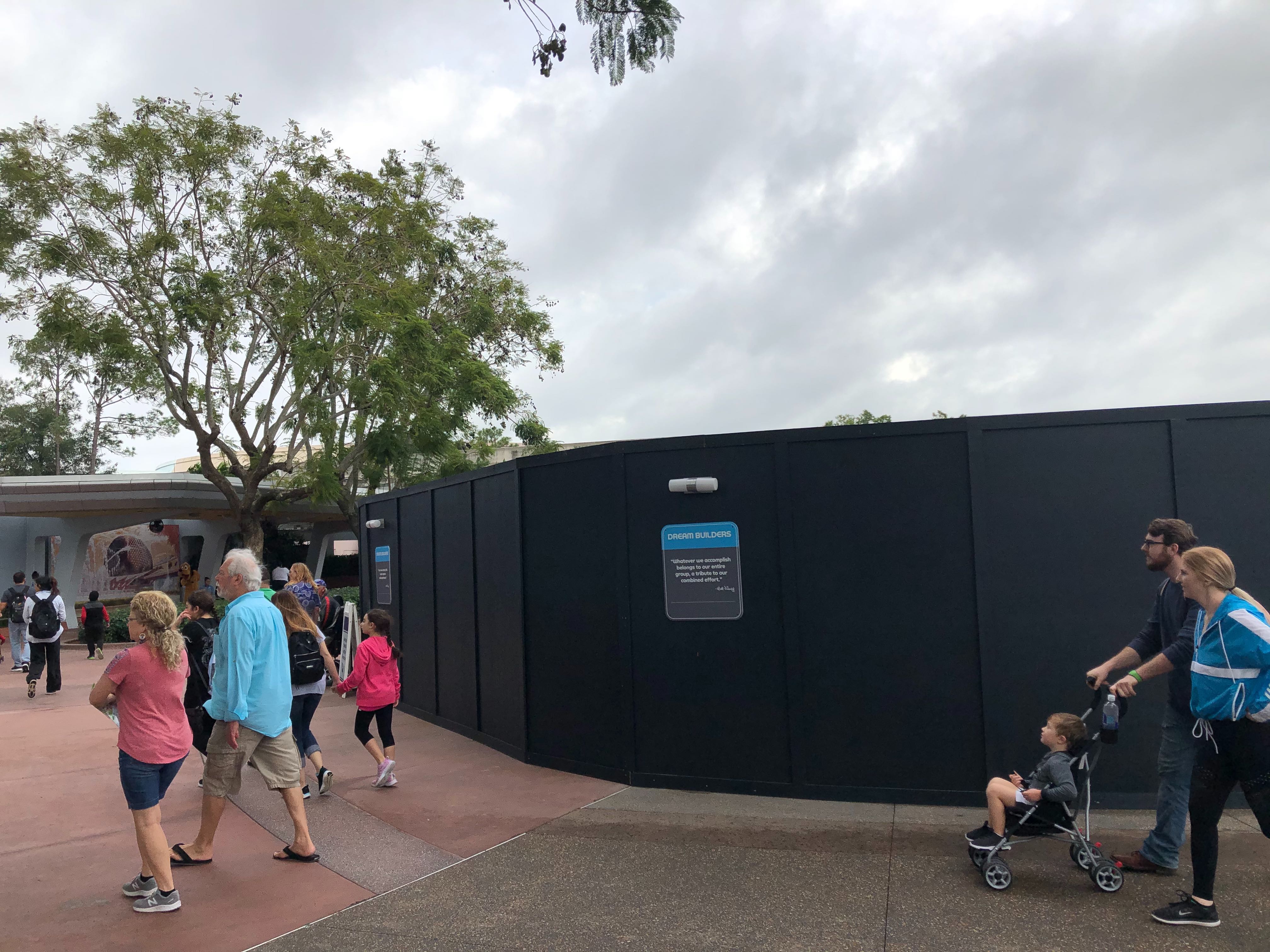 epcot-entrance-walls-01-04-2020-8.jpg