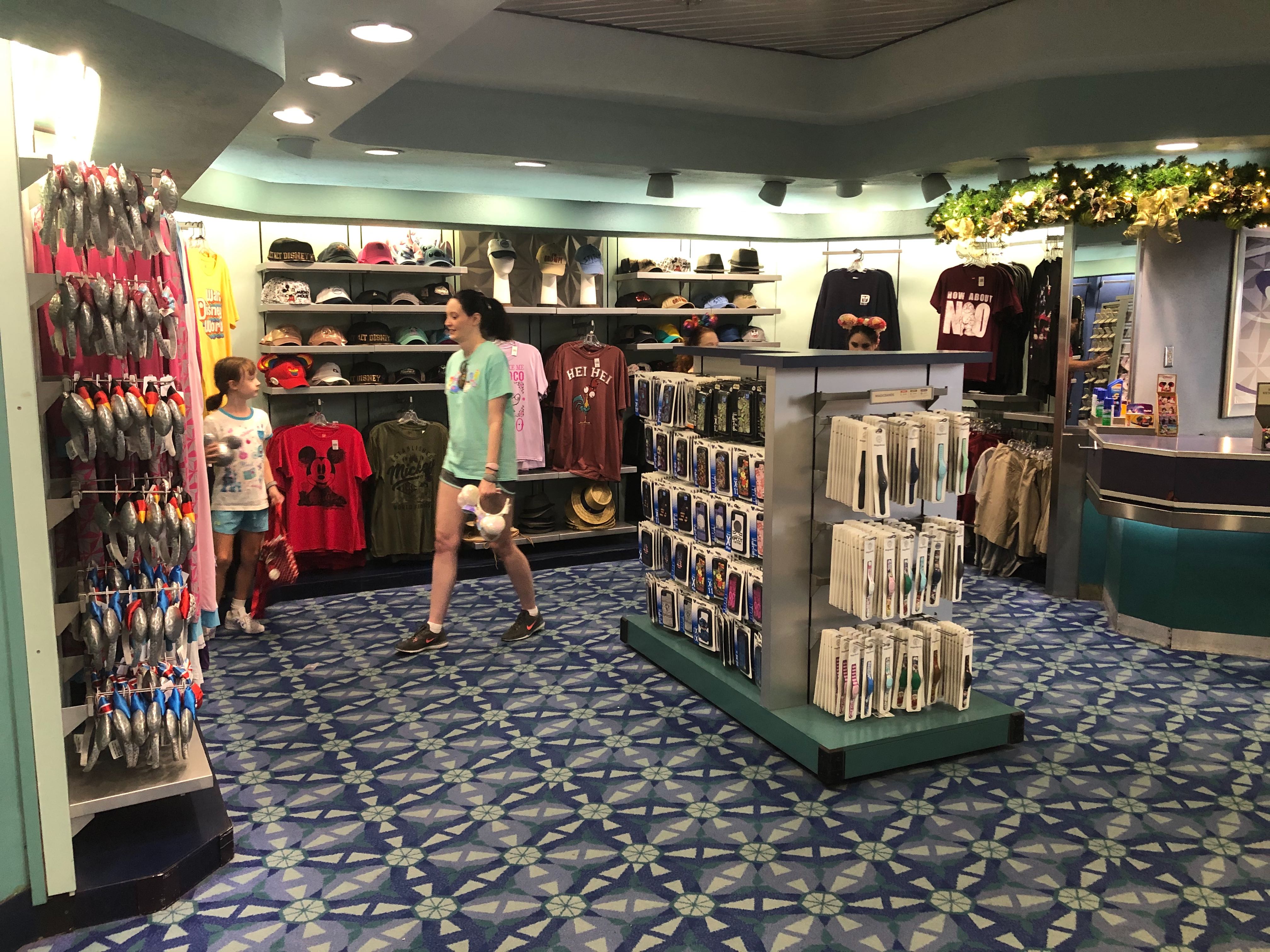 gateway-gifts-closing-2020-interior-13.jpg