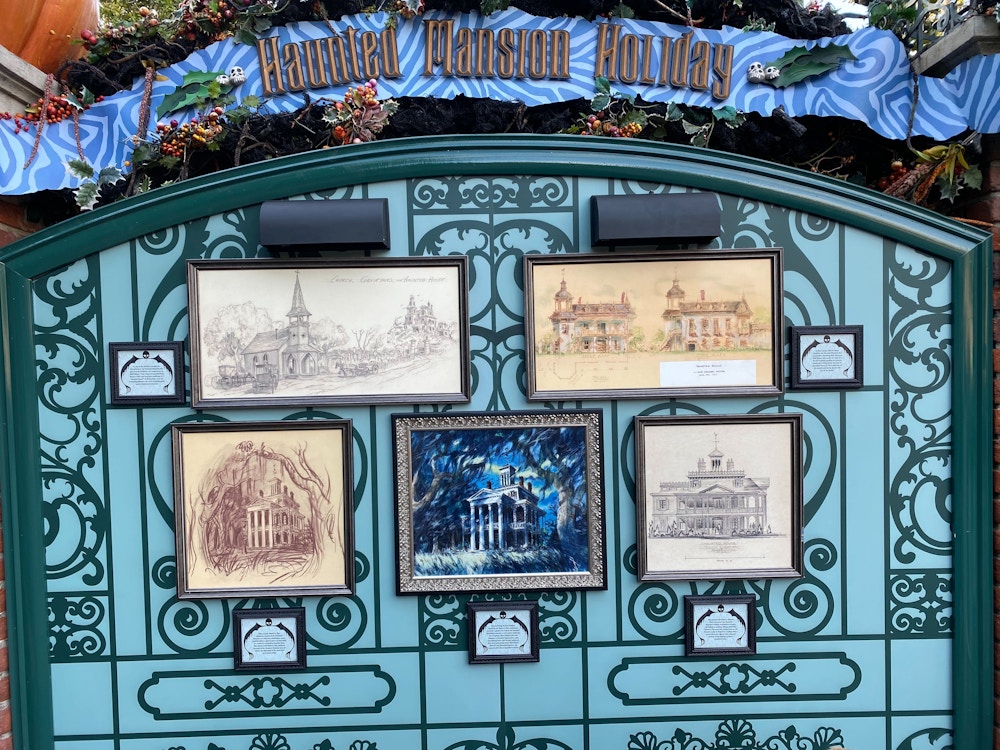 haunted mansion construction walls art disneyland 3.jpg?auto=compress%2Cformat&fit=scale&h=750&ixlib=php 1.2