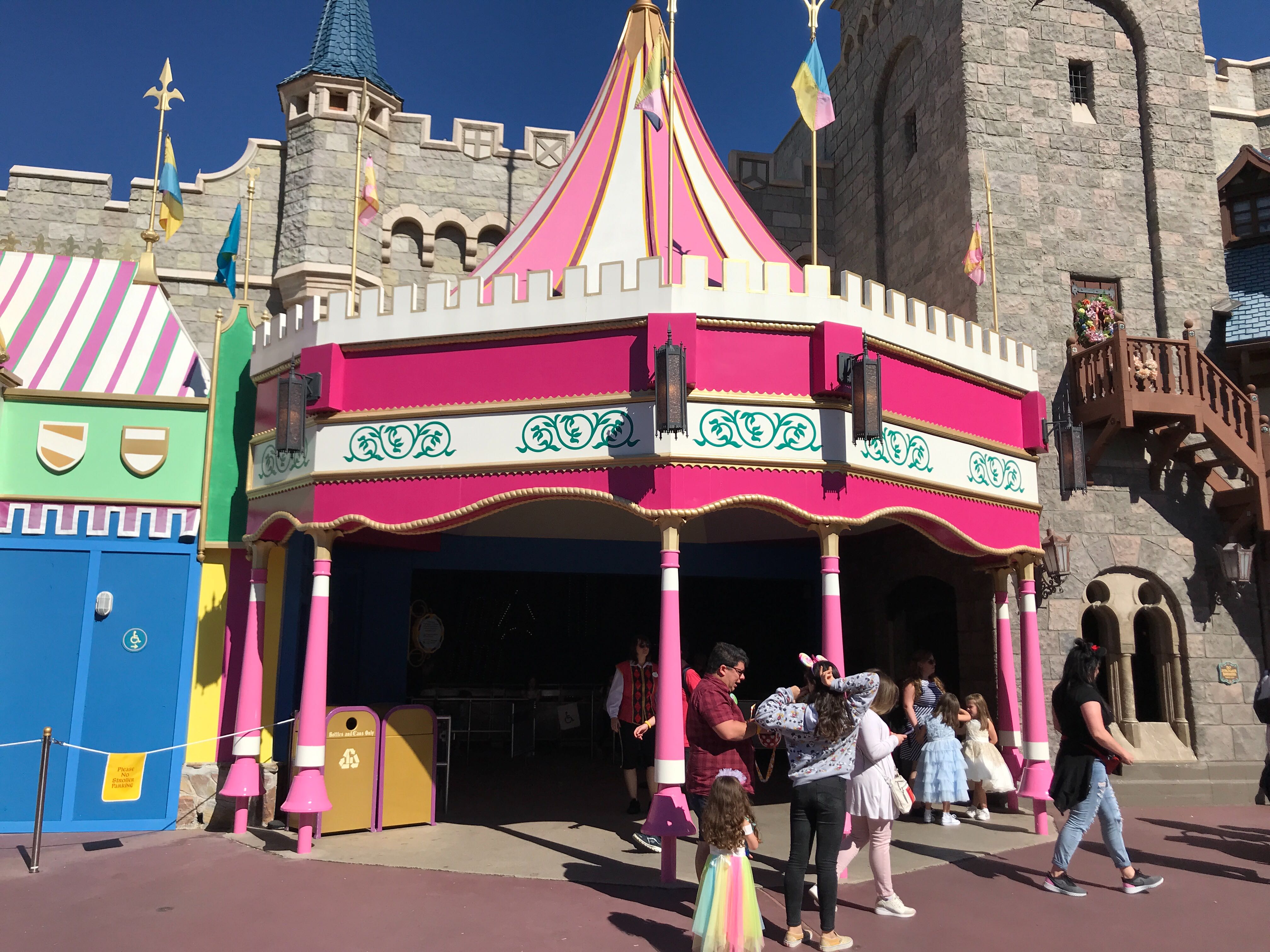 PHOTOS Entrance Rerouted and More Walls Added as "it's a small world