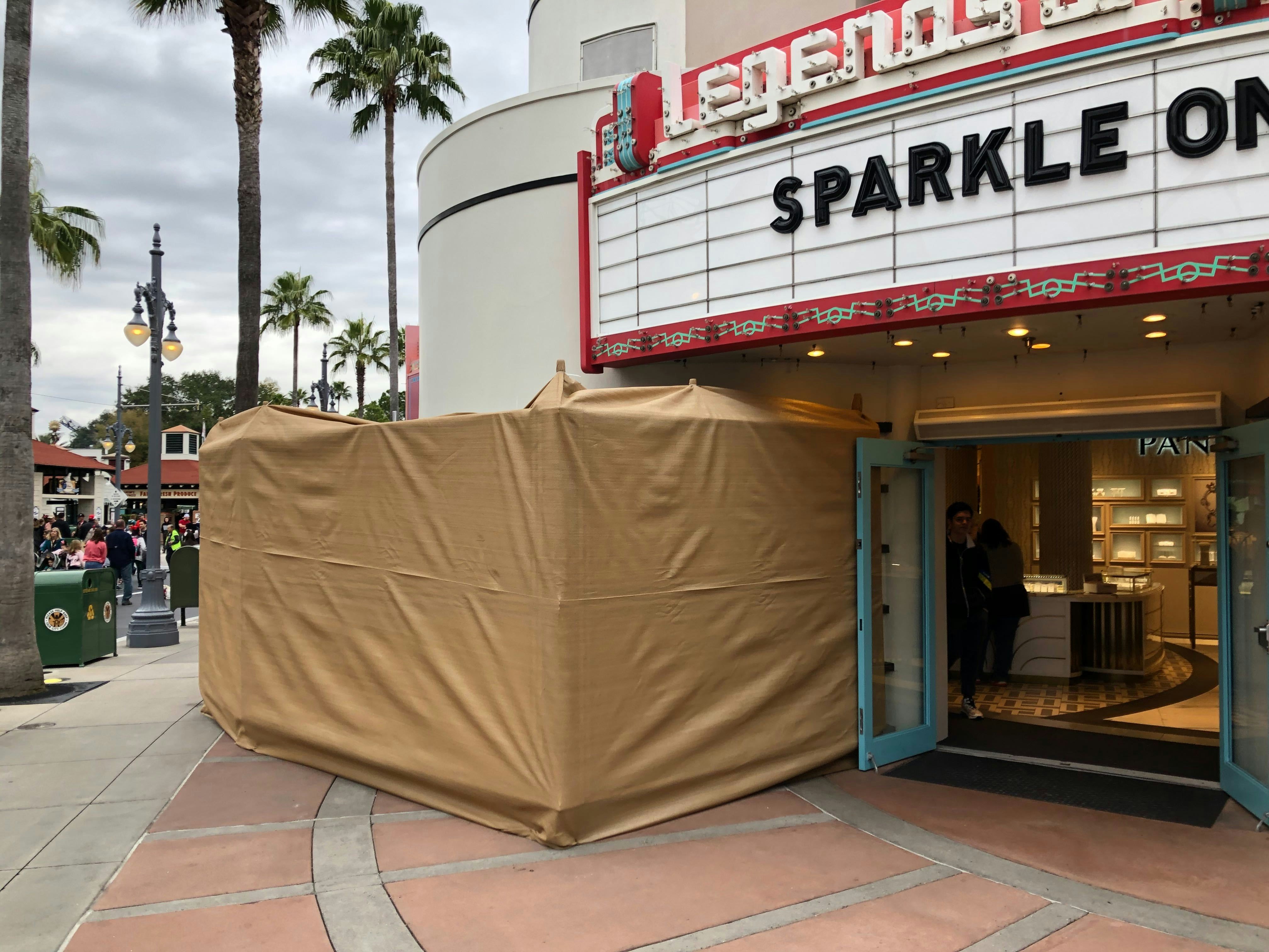 legends of hollywood dhs exterior refurb neon jan 2020 4.jpg?auto=compress%2Cformat&ixlib=php 1.2