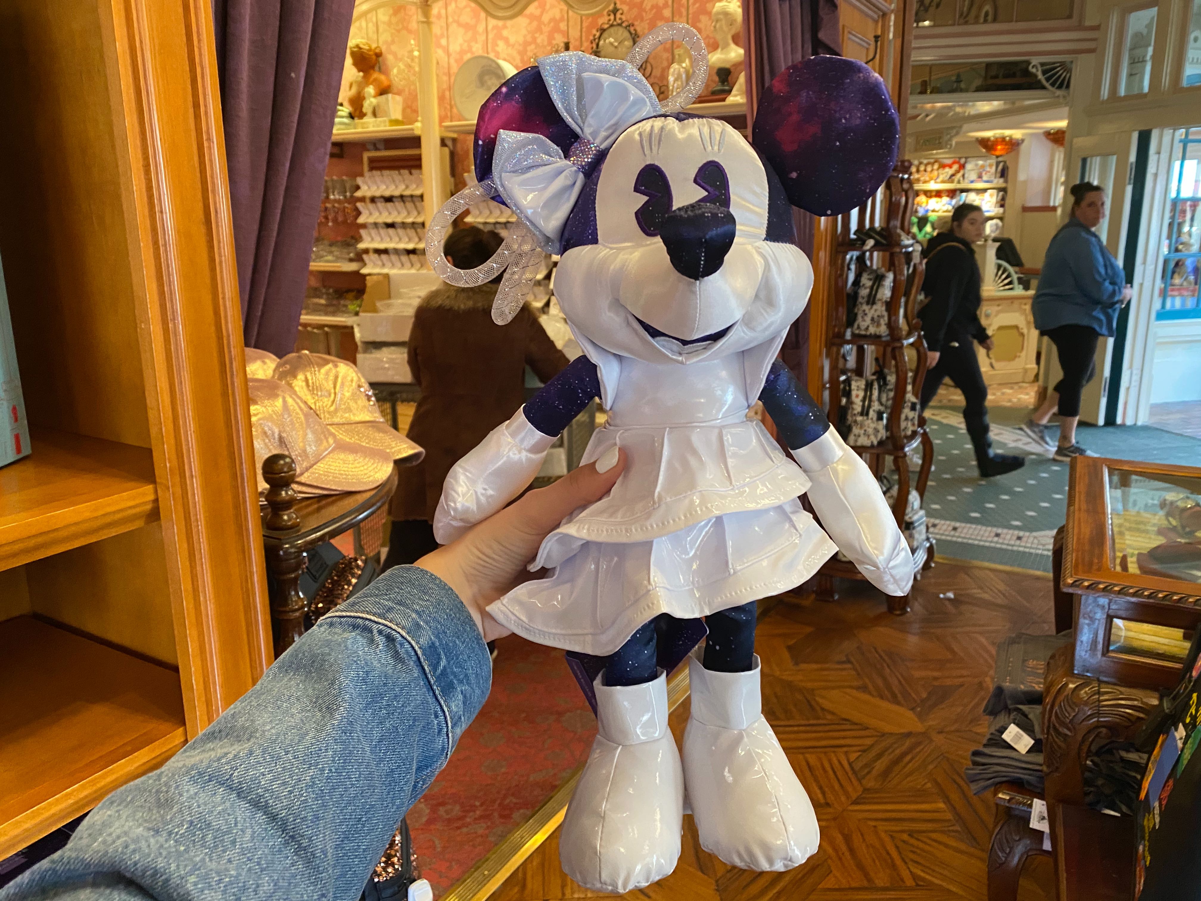 minnie-main-attraction-space-mountain-plush.jpg