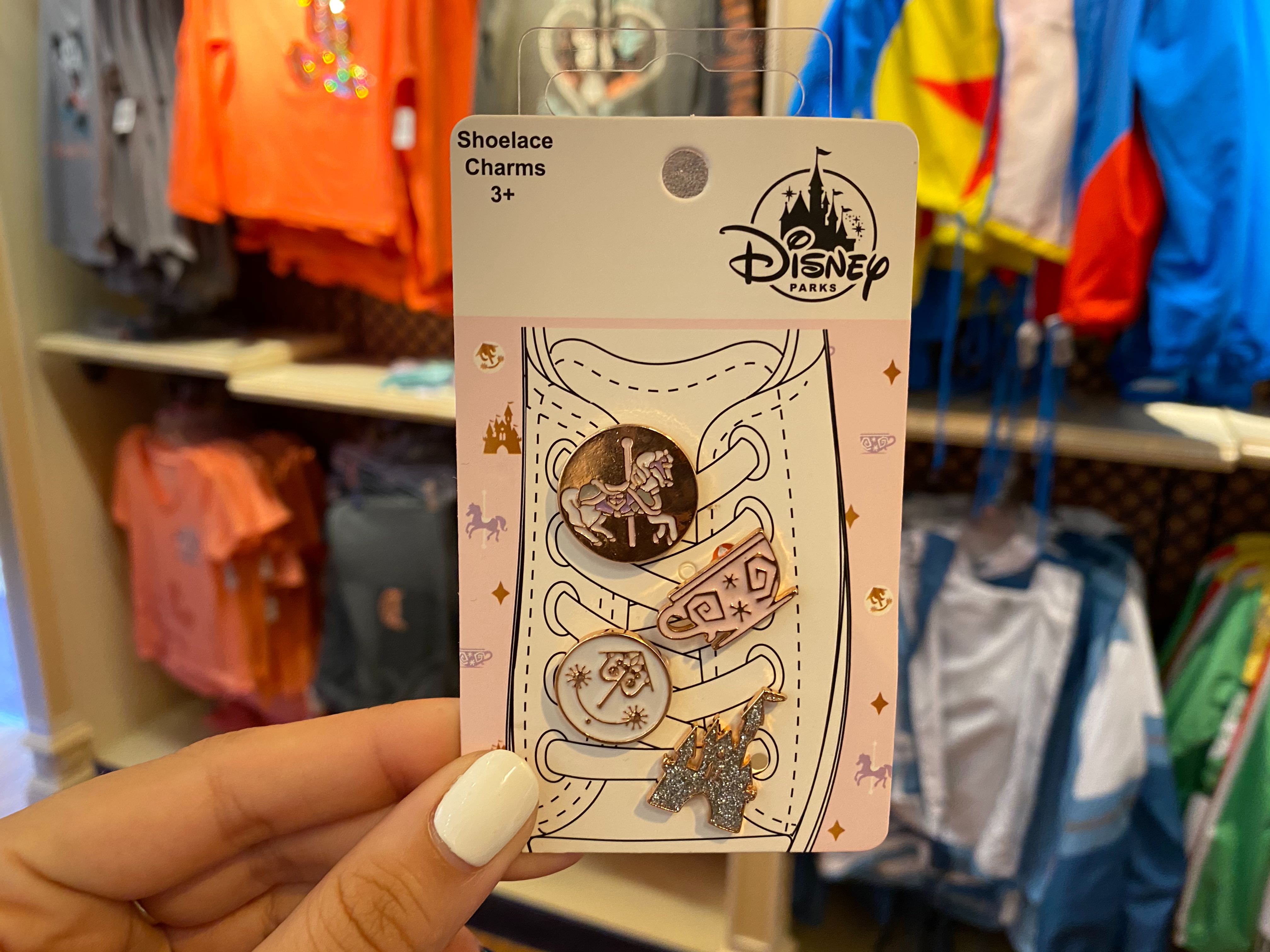 pins-and-shoelace-charms-disneyland-01-30-2020-3.jpg