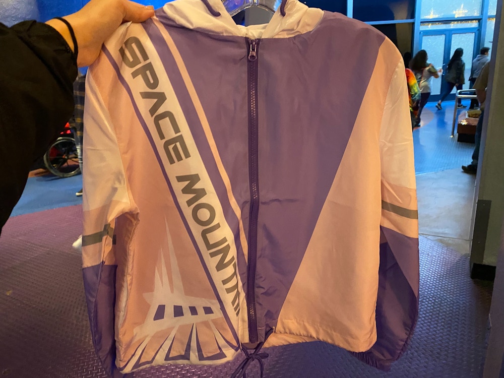 space mountain womens windbreaker disneyland 1.jpg?auto=compress%2Cformat&fit=scale&h=750&ixlib=php 1.2