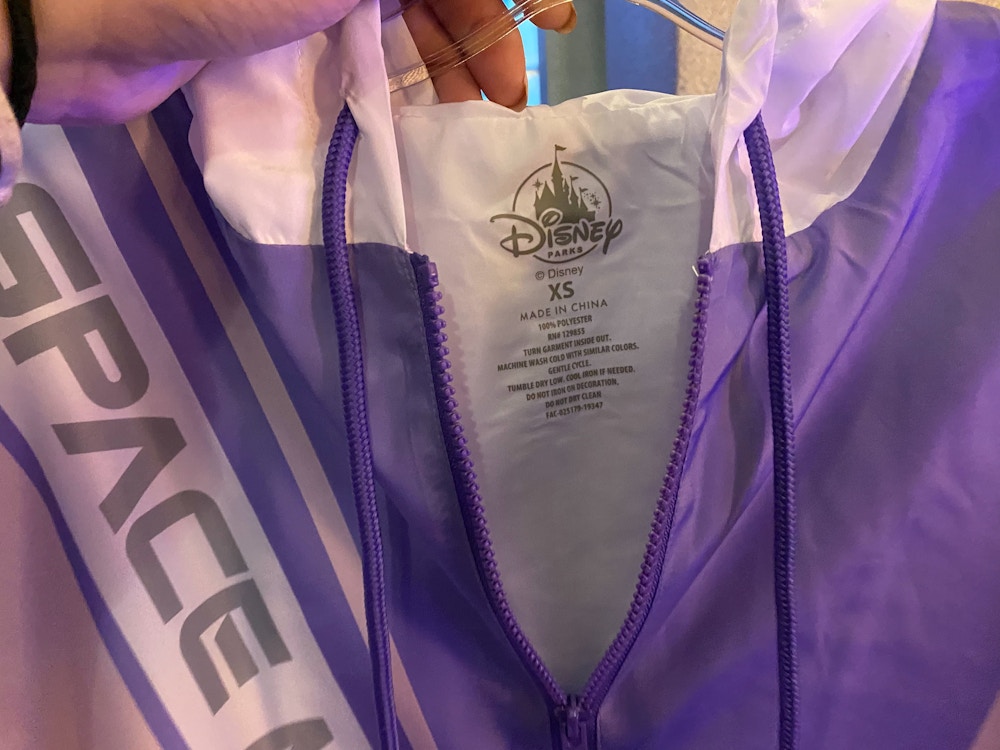 space mountain womens windbreaker disneyland 9.jpg?auto=compress%2Cformat&fit=scale&h=750&ixlib=php 1.2