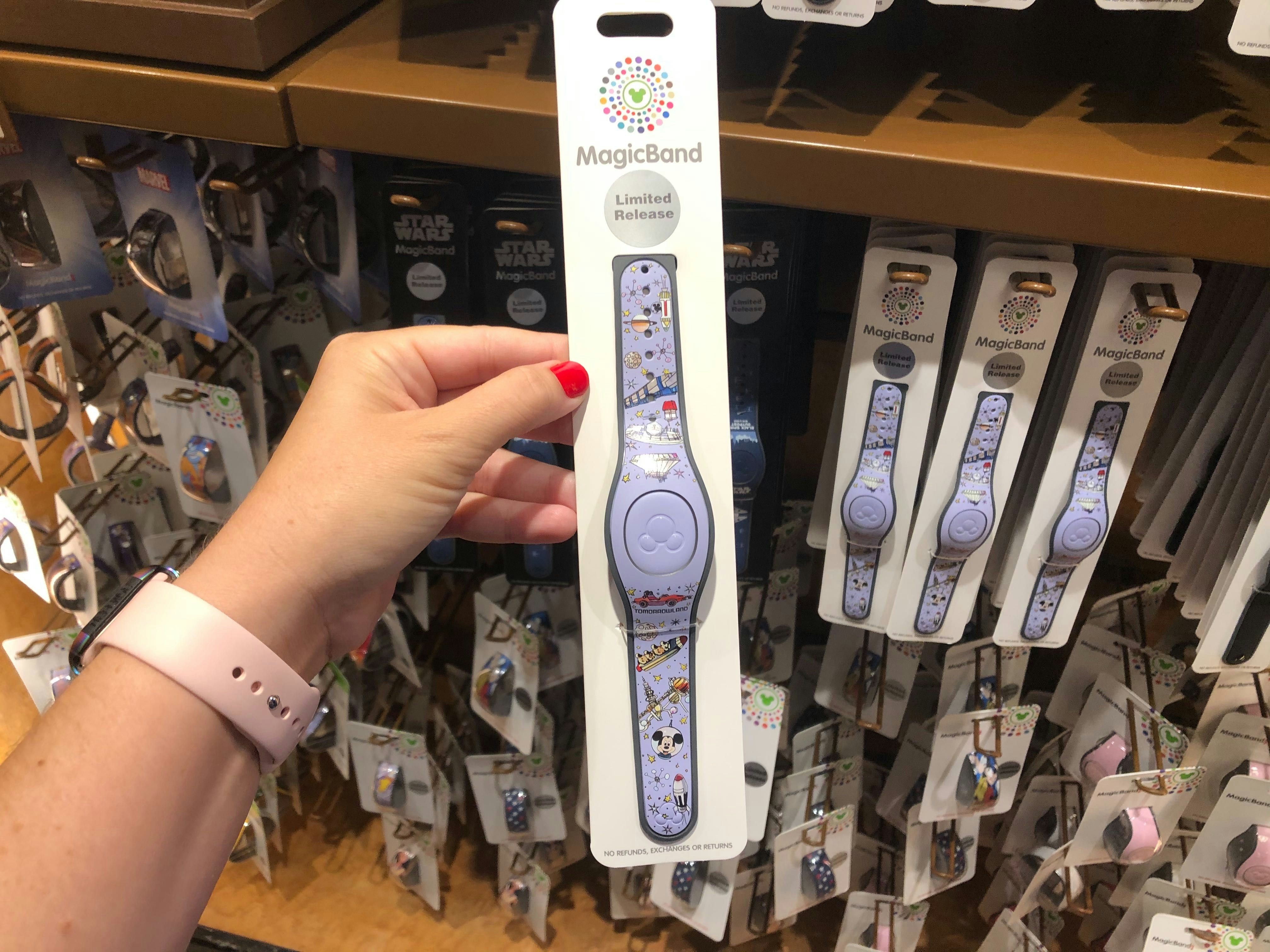 tomorrowland limited release magicband 2020 1.jpg?auto=compress%2Cformat&ixlib=php 1.2