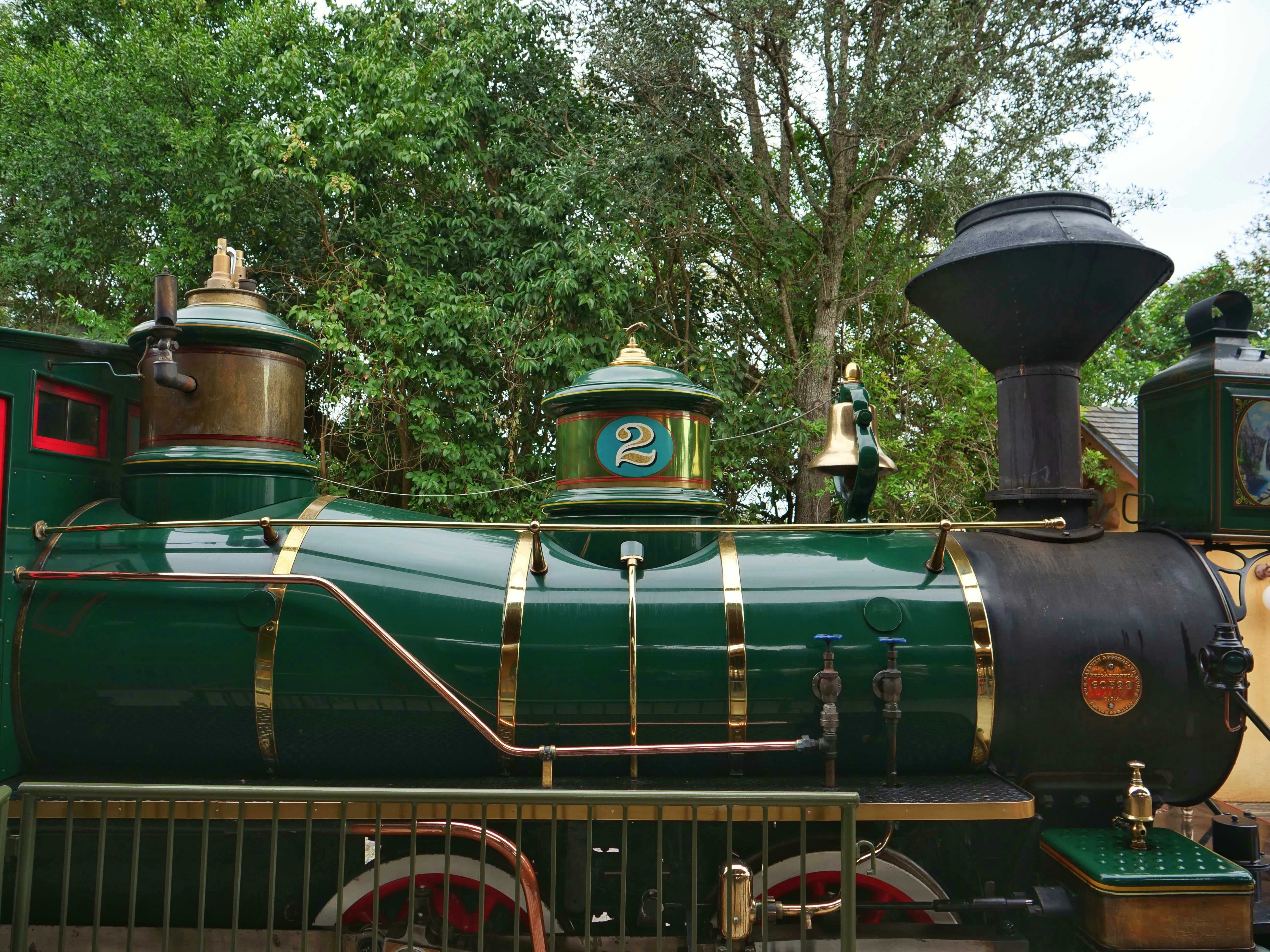 walt disney world railroad set