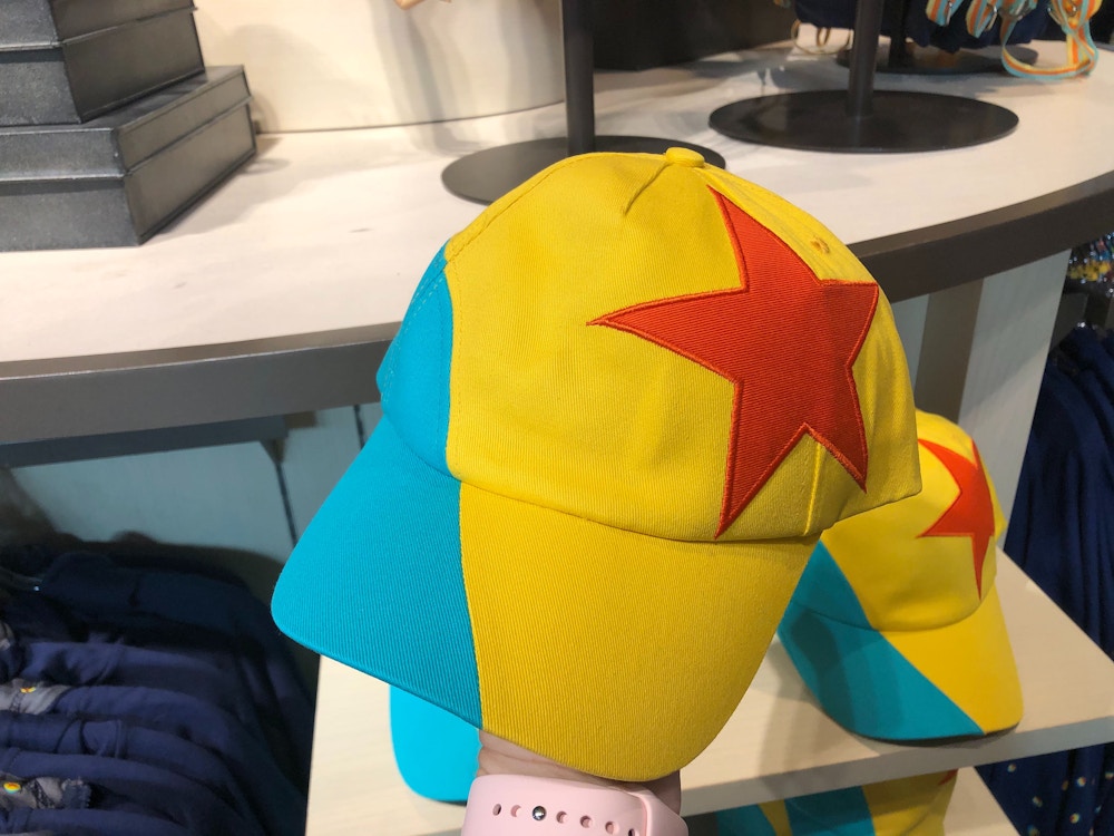 world of pixar disney springs luxo ball hat 1.jpg?auto=compress%2Cformat&fit=scale&h=750&ixlib=php 1.2