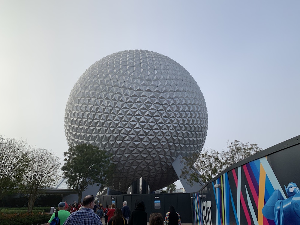 00 021120 Epcot View of Ball.jpeg?auto=compress%2Cformat&fit=scale&h=750&ixlib=php 1.2