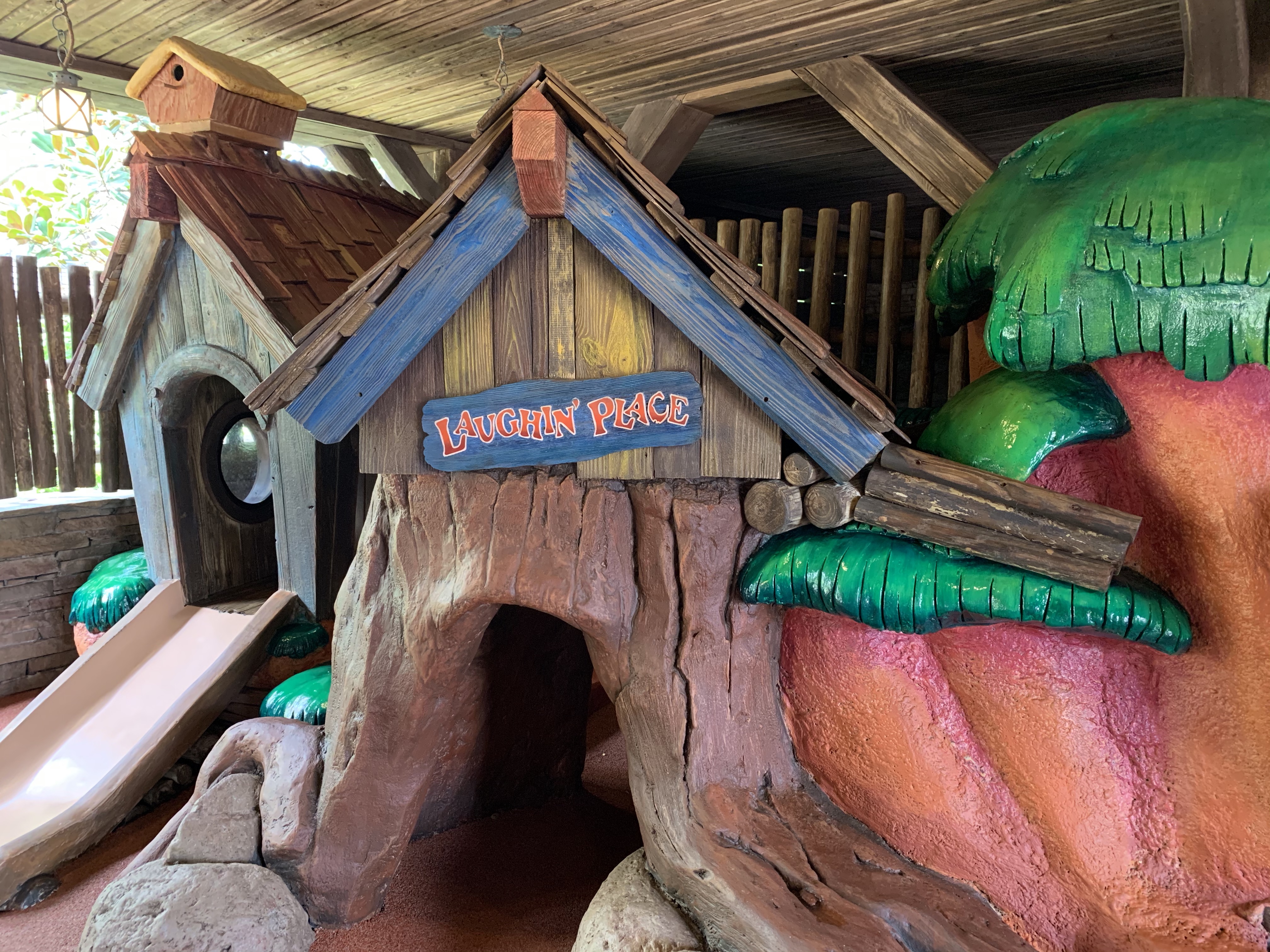 PHOTOS Splash Mountain Refurbishment Update at the Magic Kingdom