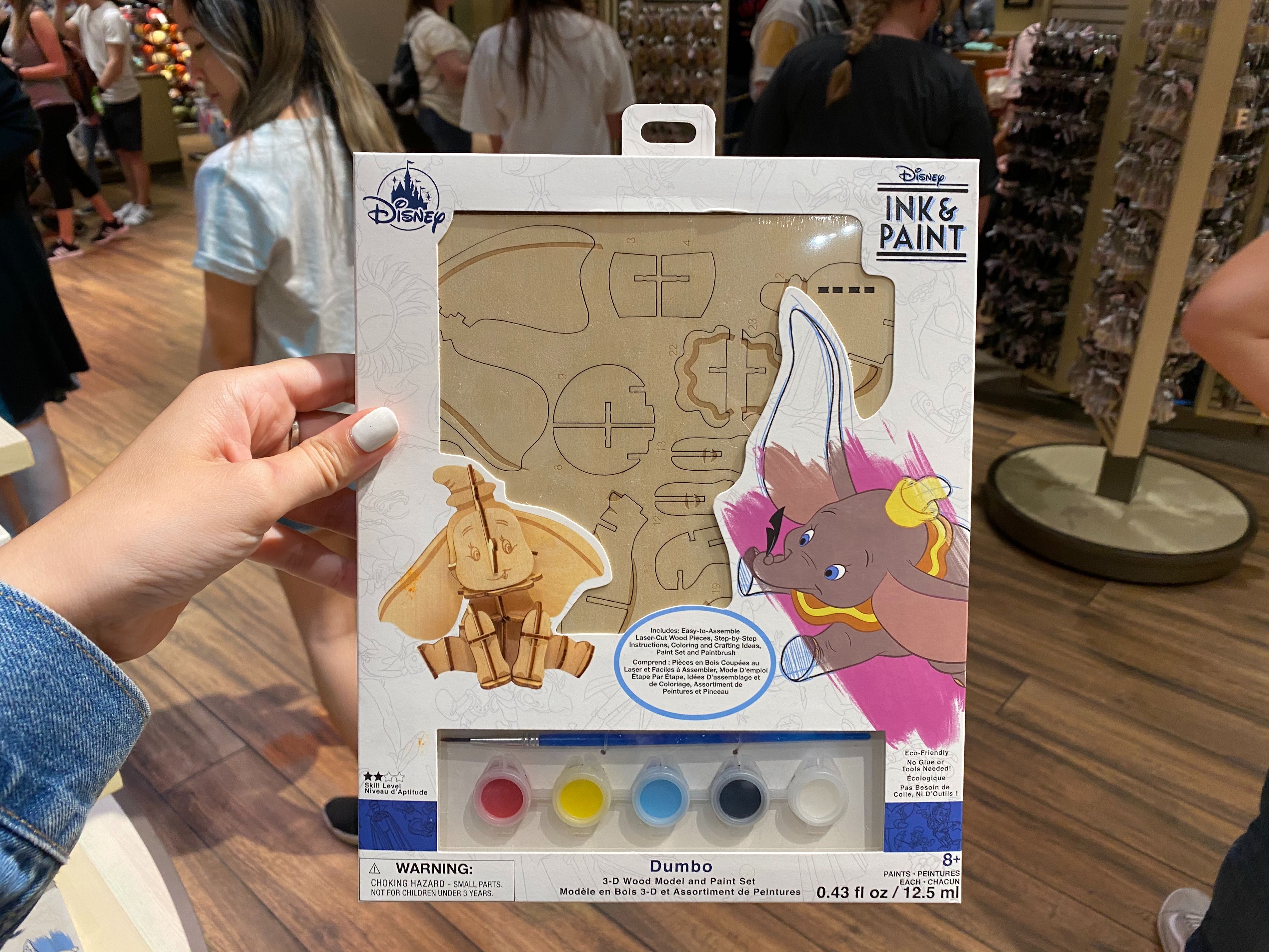 2Pofrbun-ink-and-paint-disneyland-02-01-2020-5.jpg