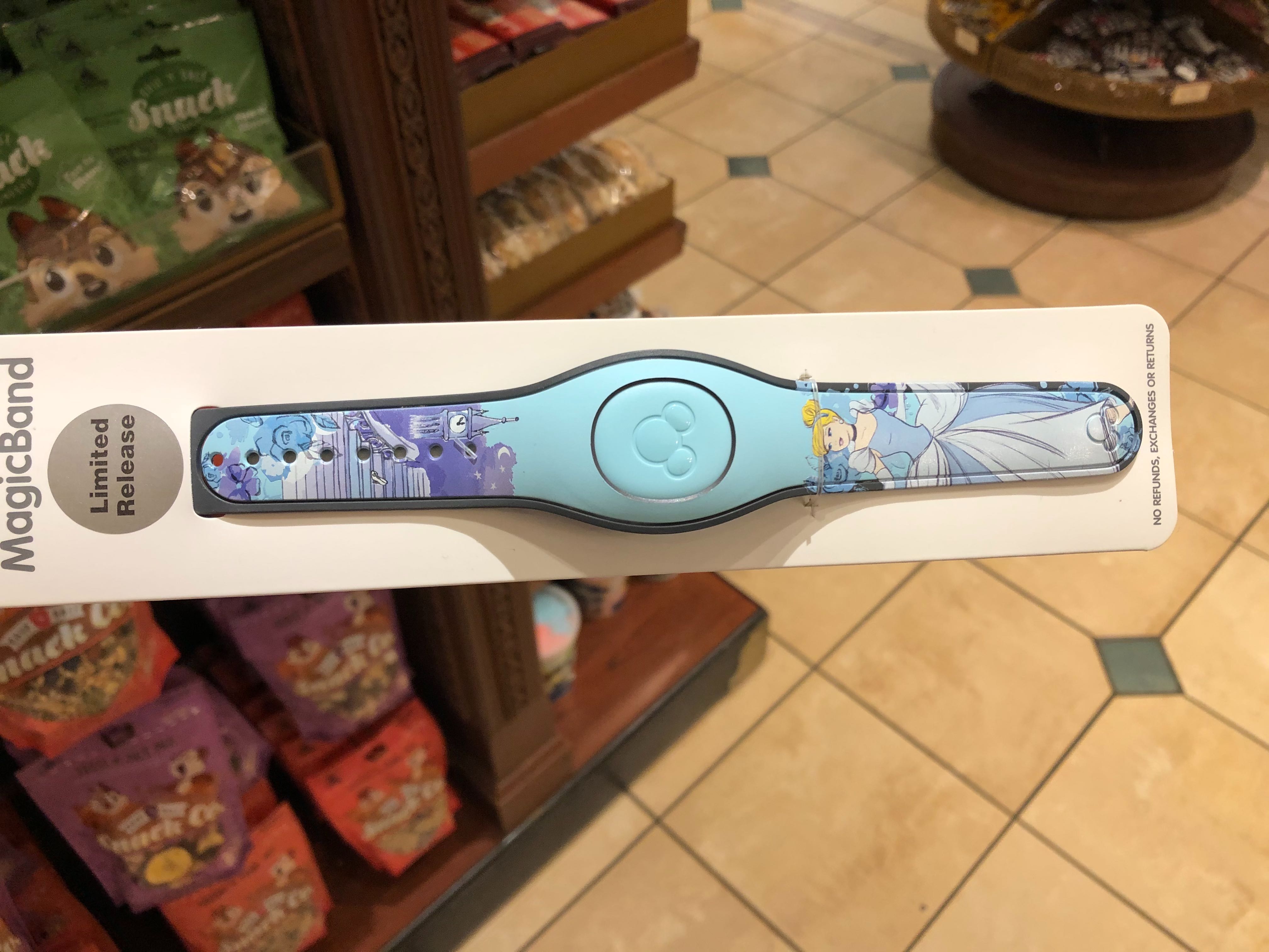 Cinderella 70Tth outlet Anniversary Magic Band Disney NWT