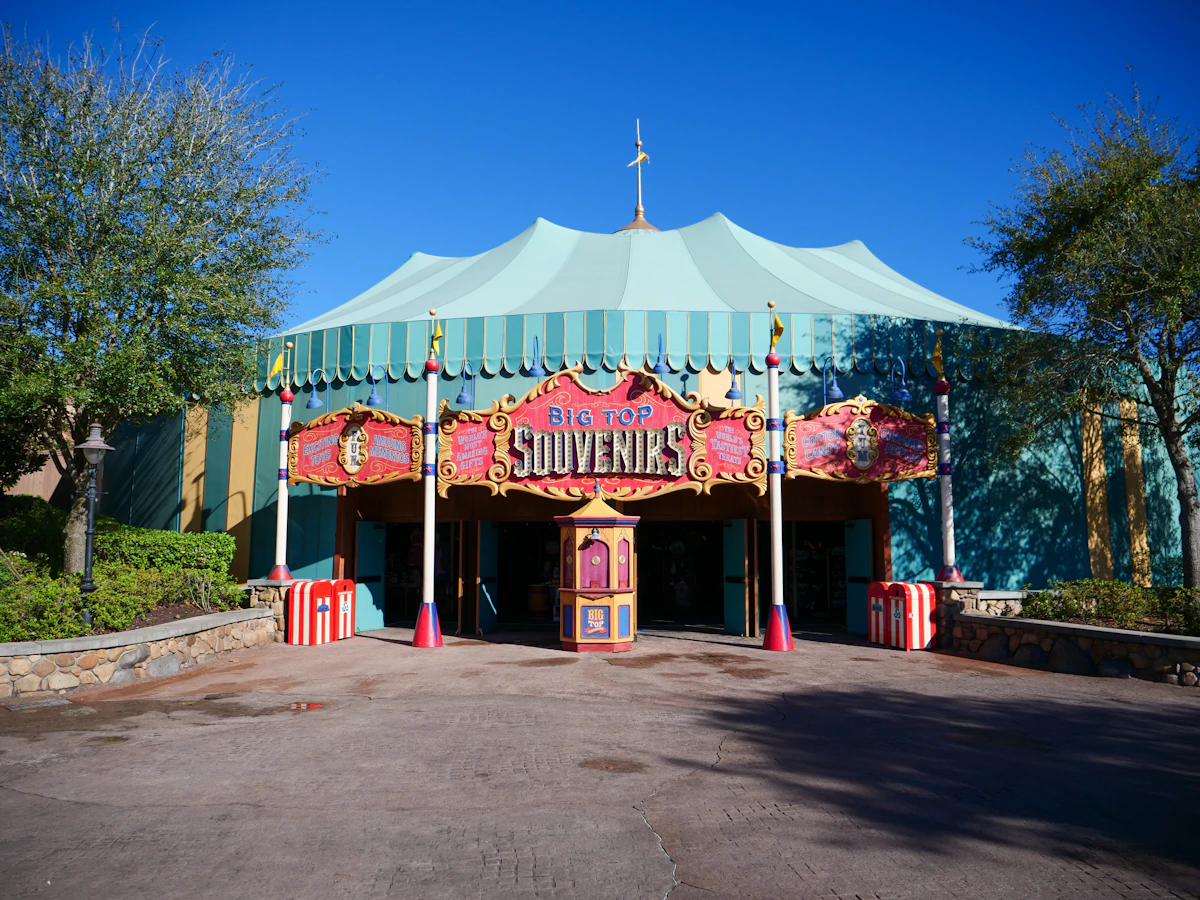 Big Top Souvenirs Reopens