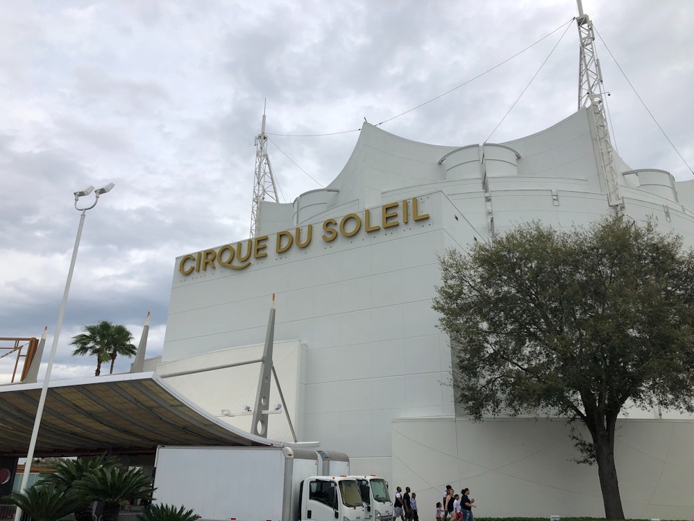 Cirque Du Soleil6.jpg?auto=compress%2Cformat&fit=scale&h=750&ixlib=php 1.2