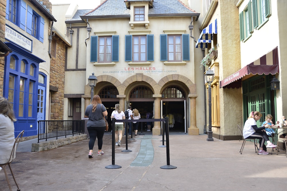 EPCOT France construction 2 5 20 les halles paving.JPG?auto=compress%2Cformat&fit=scale&h=667&ixlib=php 1.2