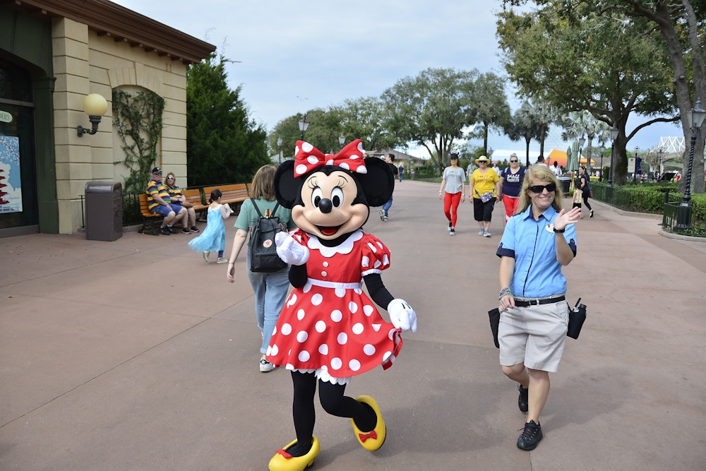 EPCOT Photo Report 2 25 20 Minnie Mouse.JPG?auto=compress%2Cformat&fit=scale&h=667&ixlib=php 1.2