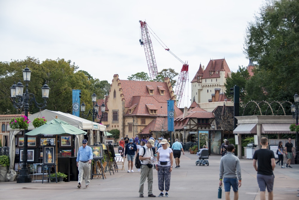 EPCOT Photo Report 2 4 20 Constructin Cranes.jpg?auto=compress%2Cformat&fit=scale&h=667&ixlib=php 1.2