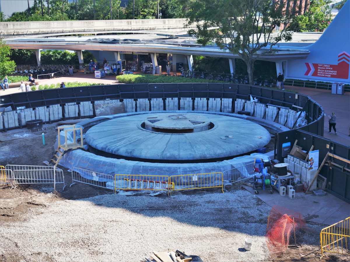 Entrance Fountain Construction