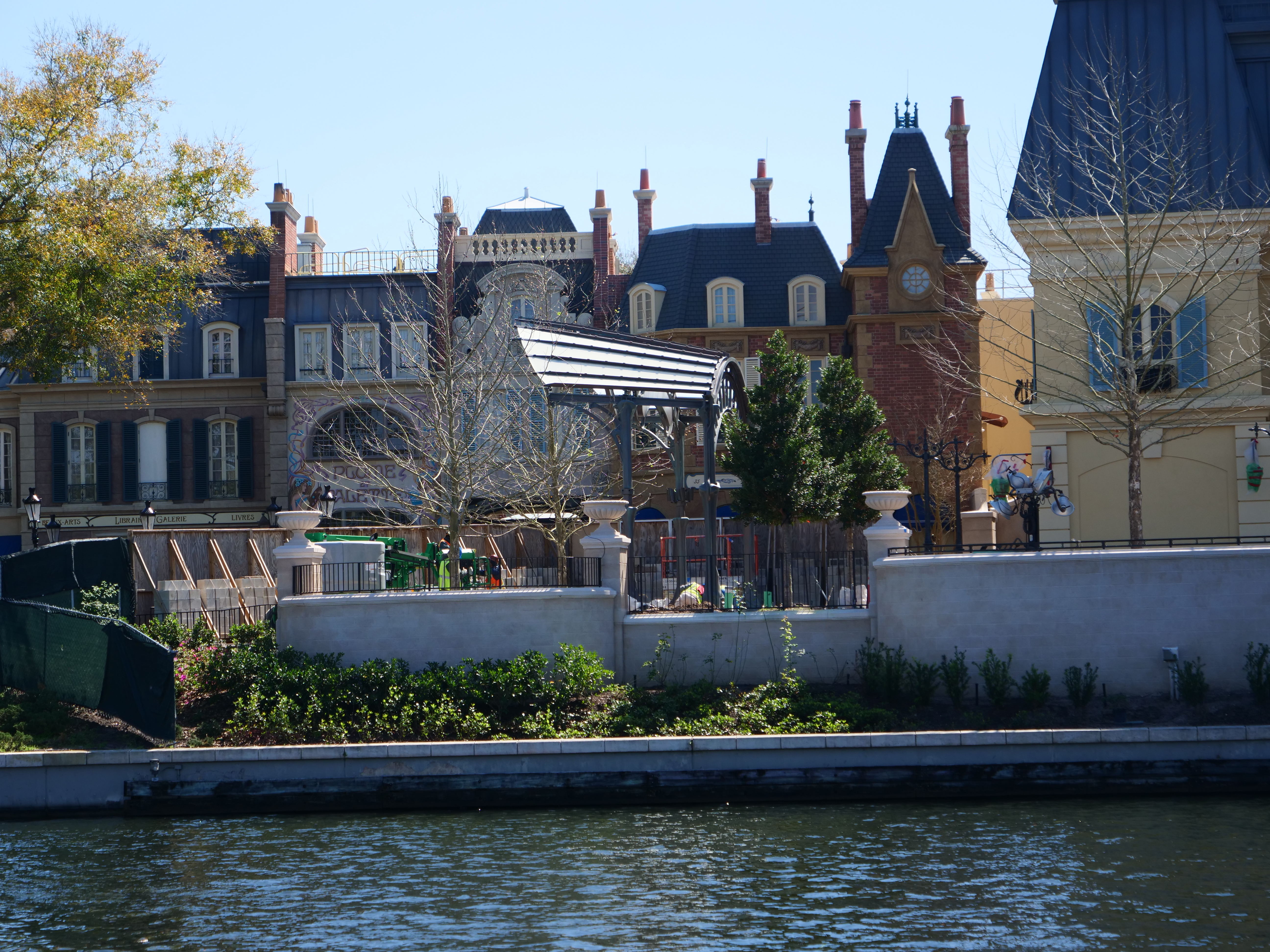 France Pavilion Construction